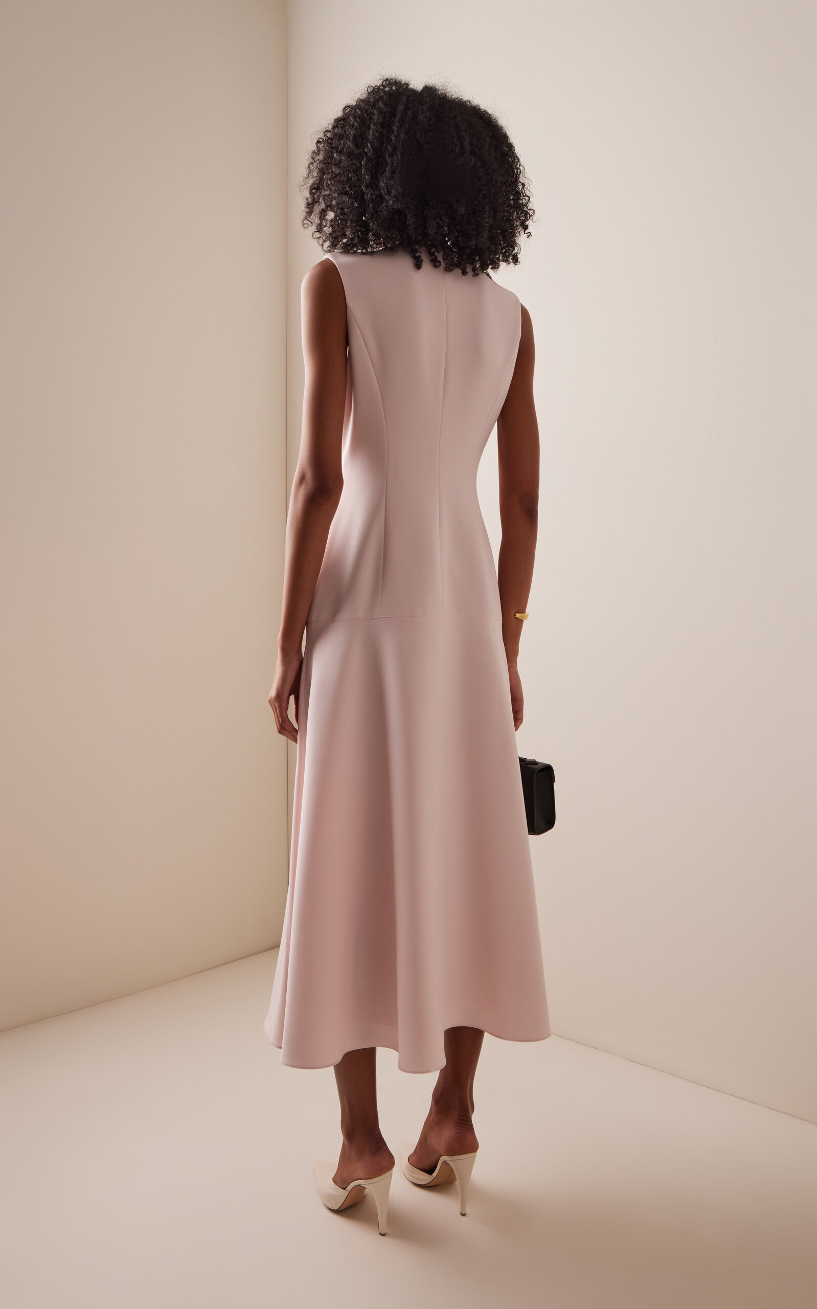 Exclusive RIviera Buttoned Crepe Midi Dress pink - 4