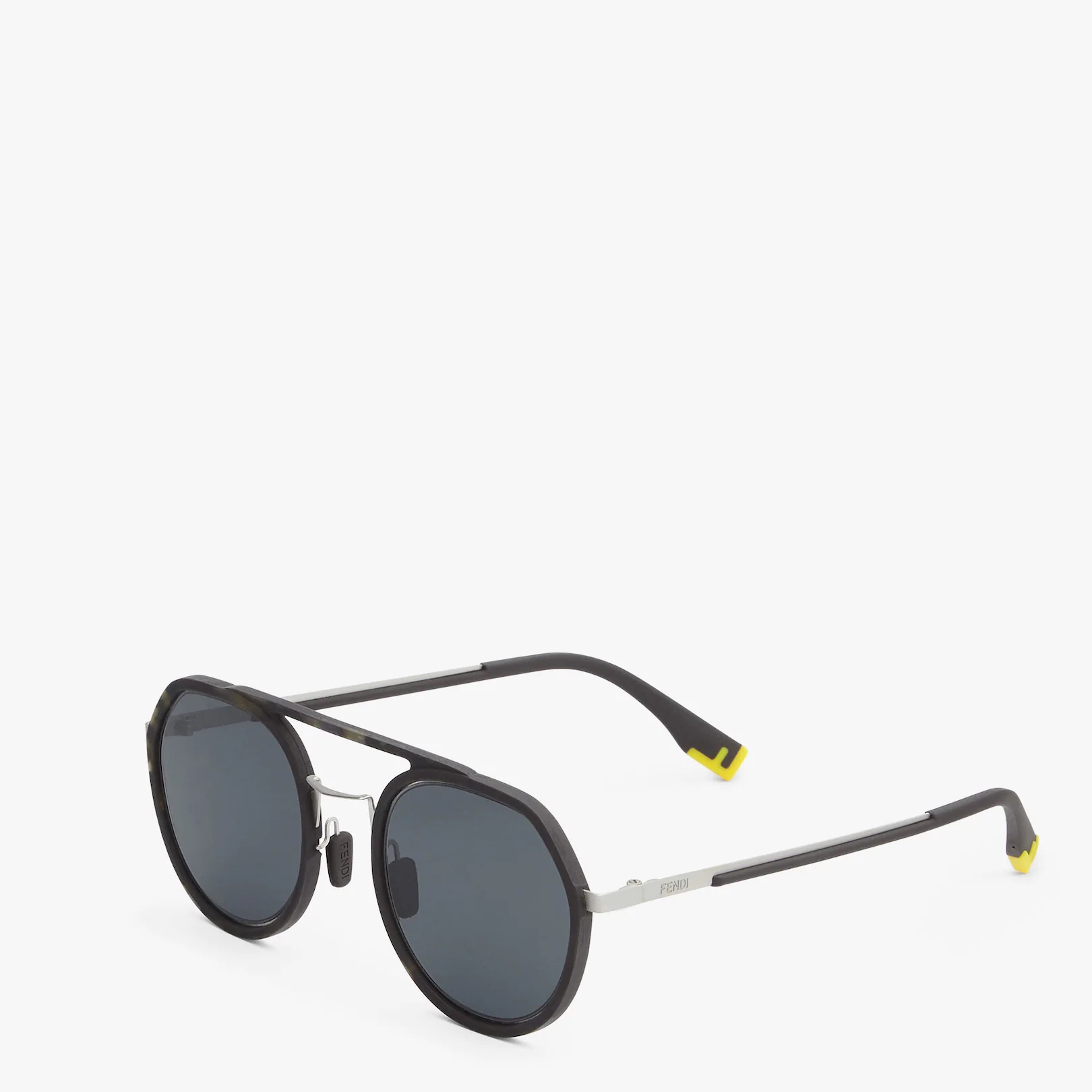 Fendi Light - 2