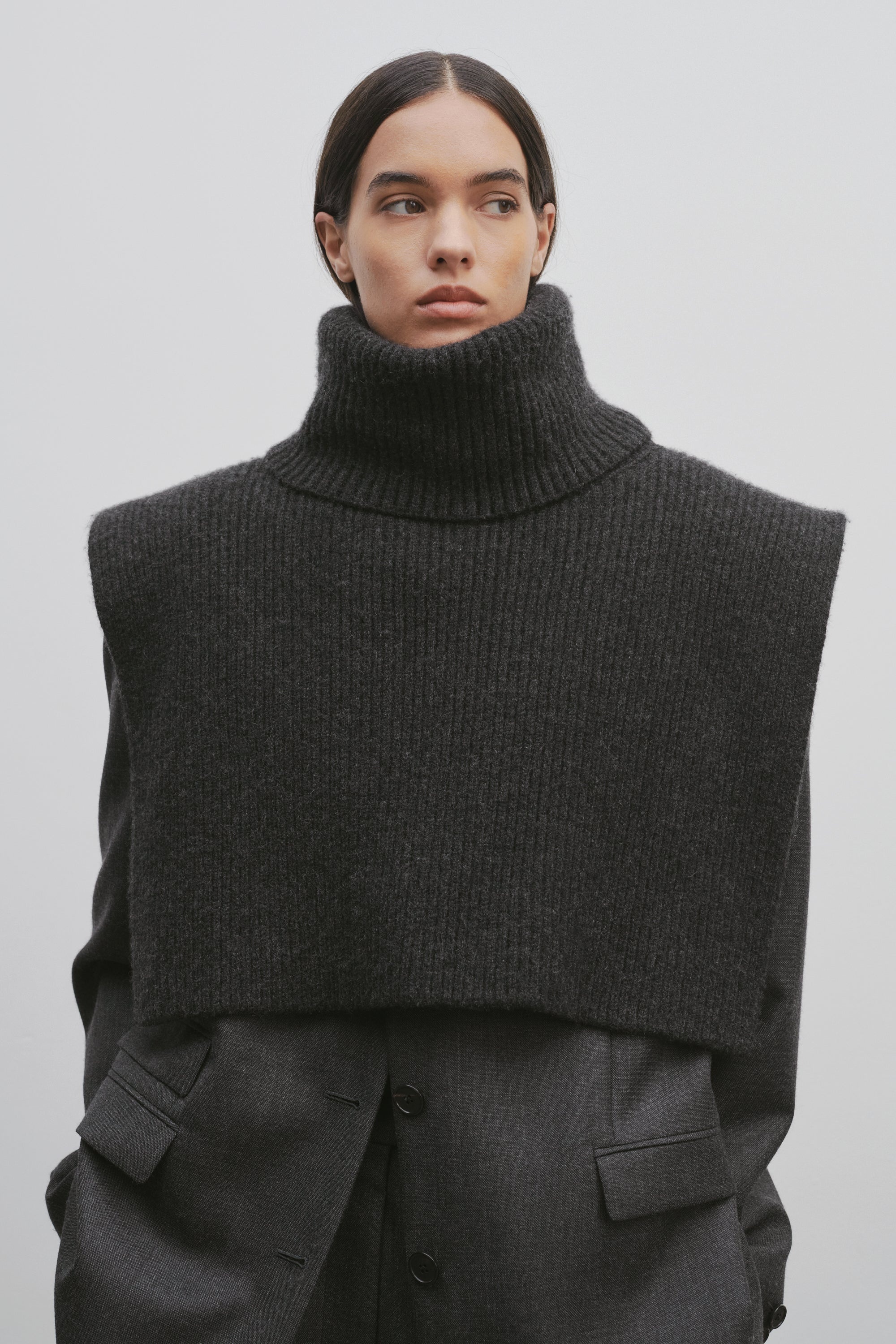 Emmit Collar in Cashmere - 3