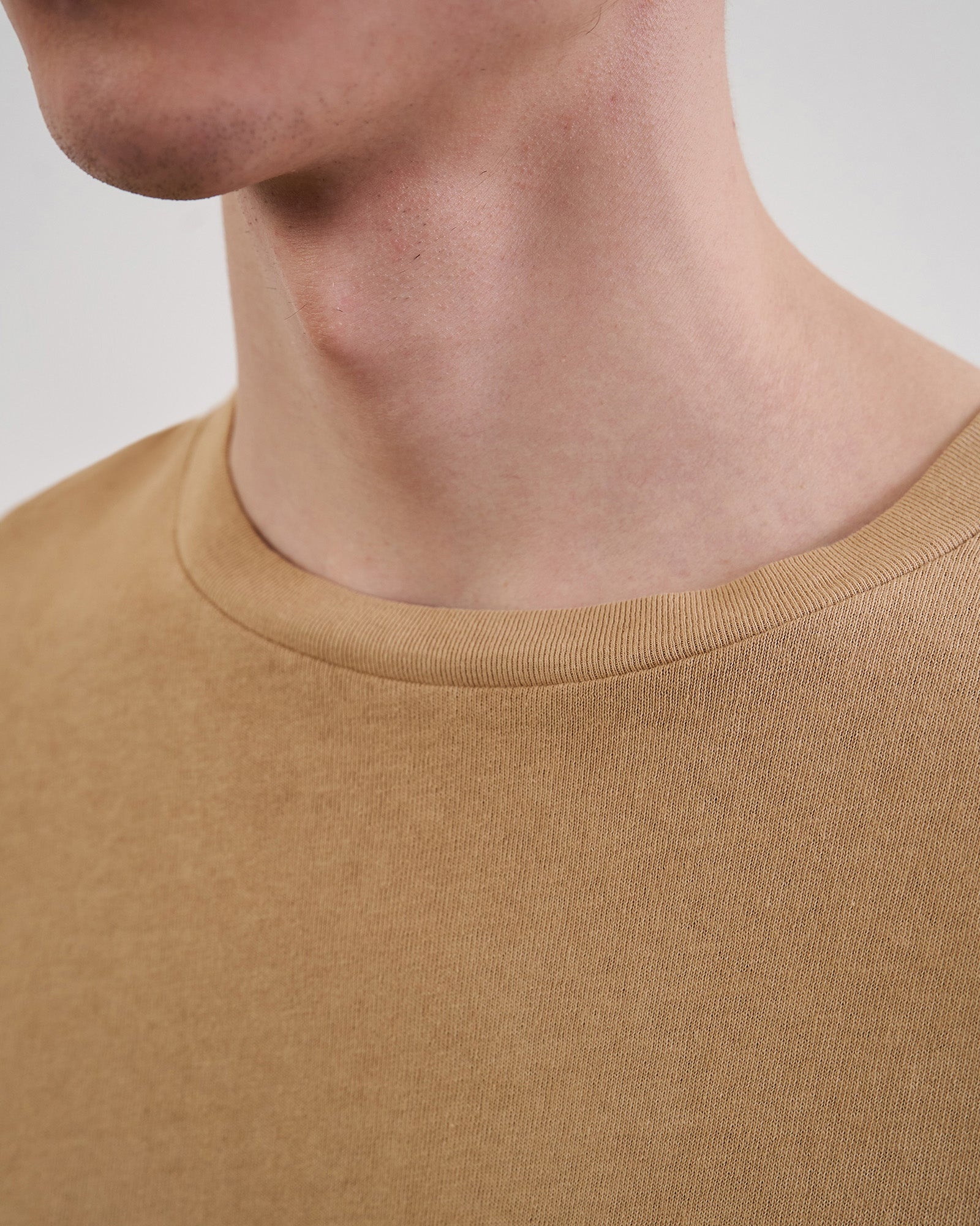 BRADLEY TEE - 4