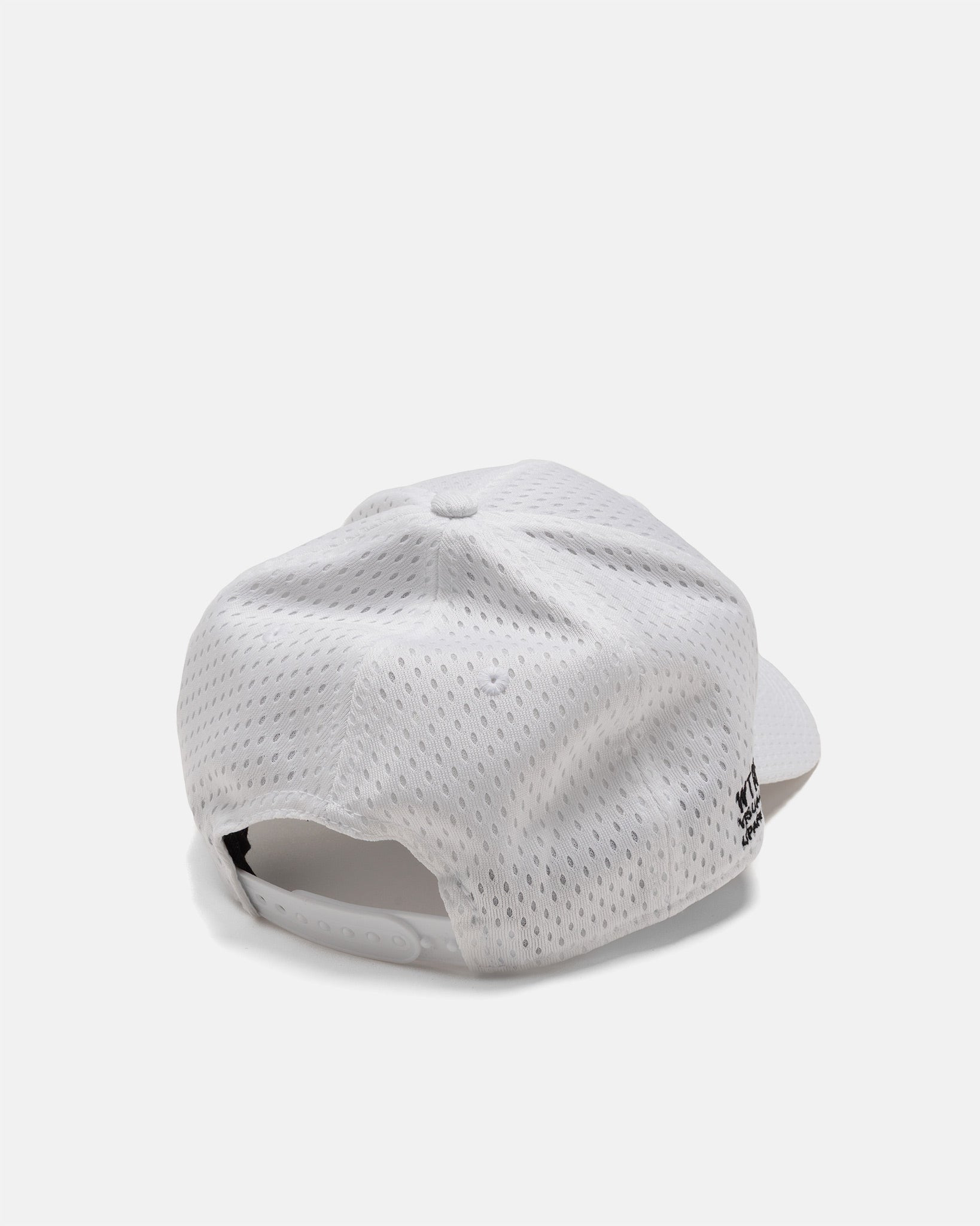 9Forty / Cap / Poly. Mesh. New Era® White - 3