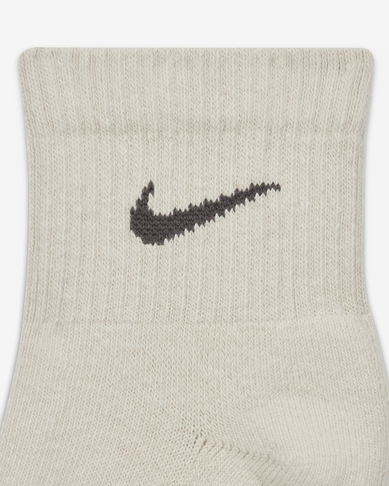 Nike Everyday Plus Cushioned Training Ankle Socks (3 Pairs) 4