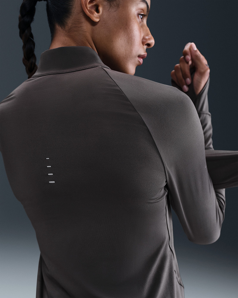 Nike Nike Swift Women's Dri-FIT UV 1/4-Zip Running Top outlook