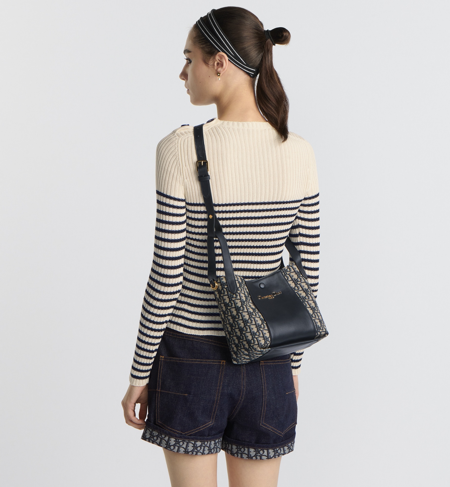 Dior Small Signature Bucket Bag | REVERSIBLE