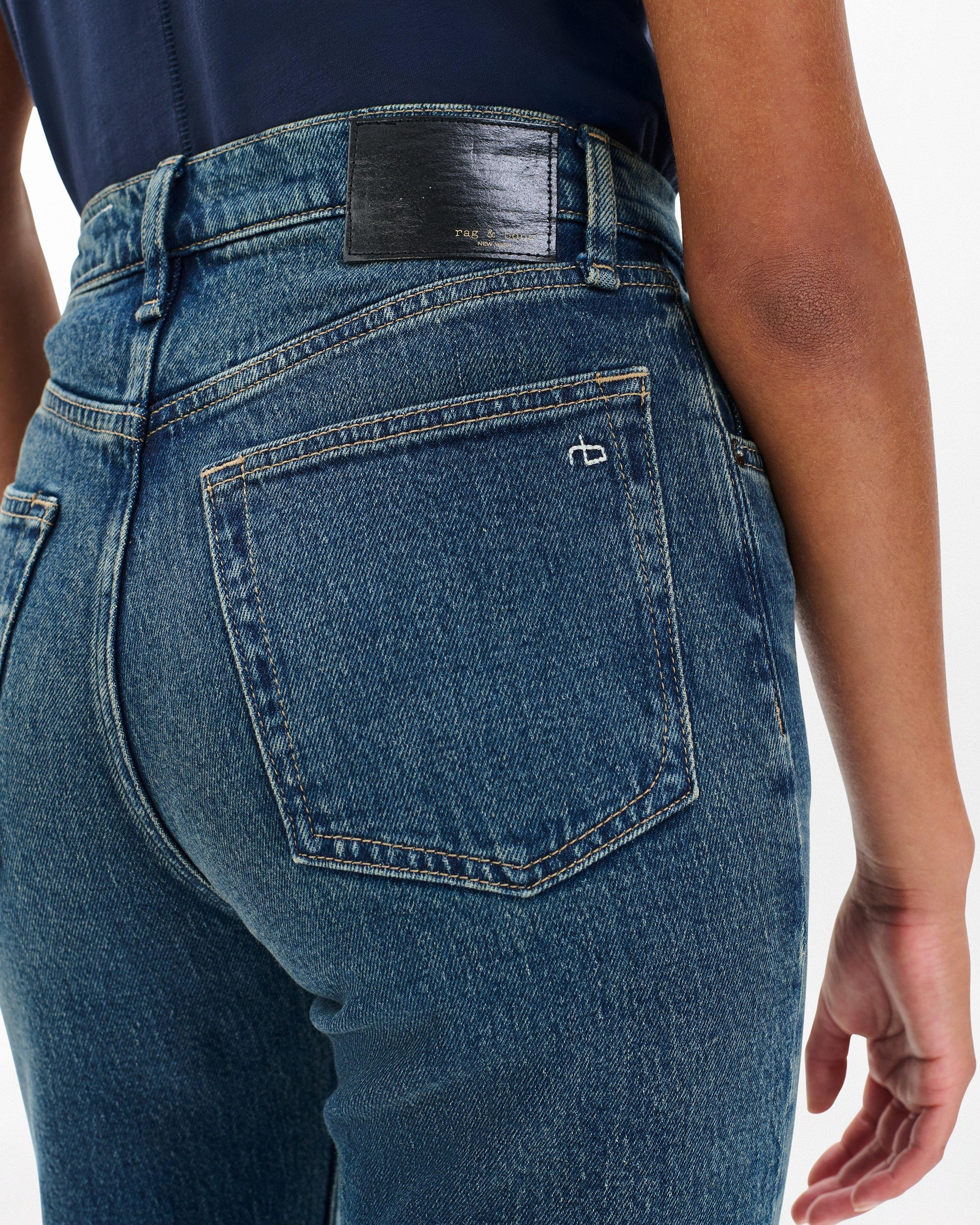 Harlow Straight Jeans
Vintage Stretch in Ness - 5