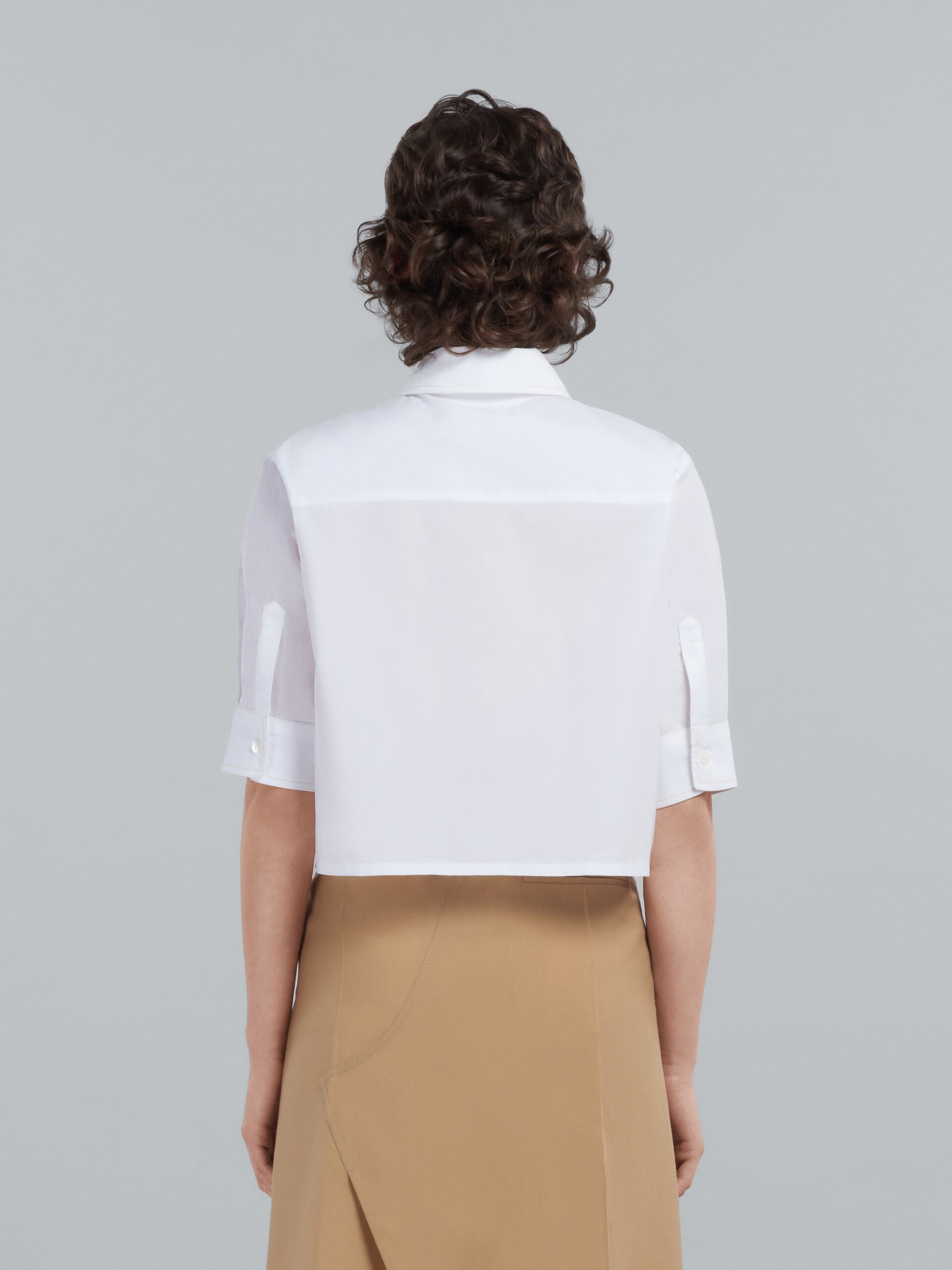 CROPPED WHITE POPLIN SHIRT WITH EMBROIDERED LOGO - 3