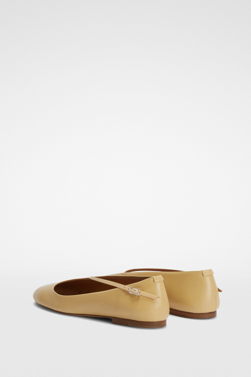 Jil Sander Ballerina outlook