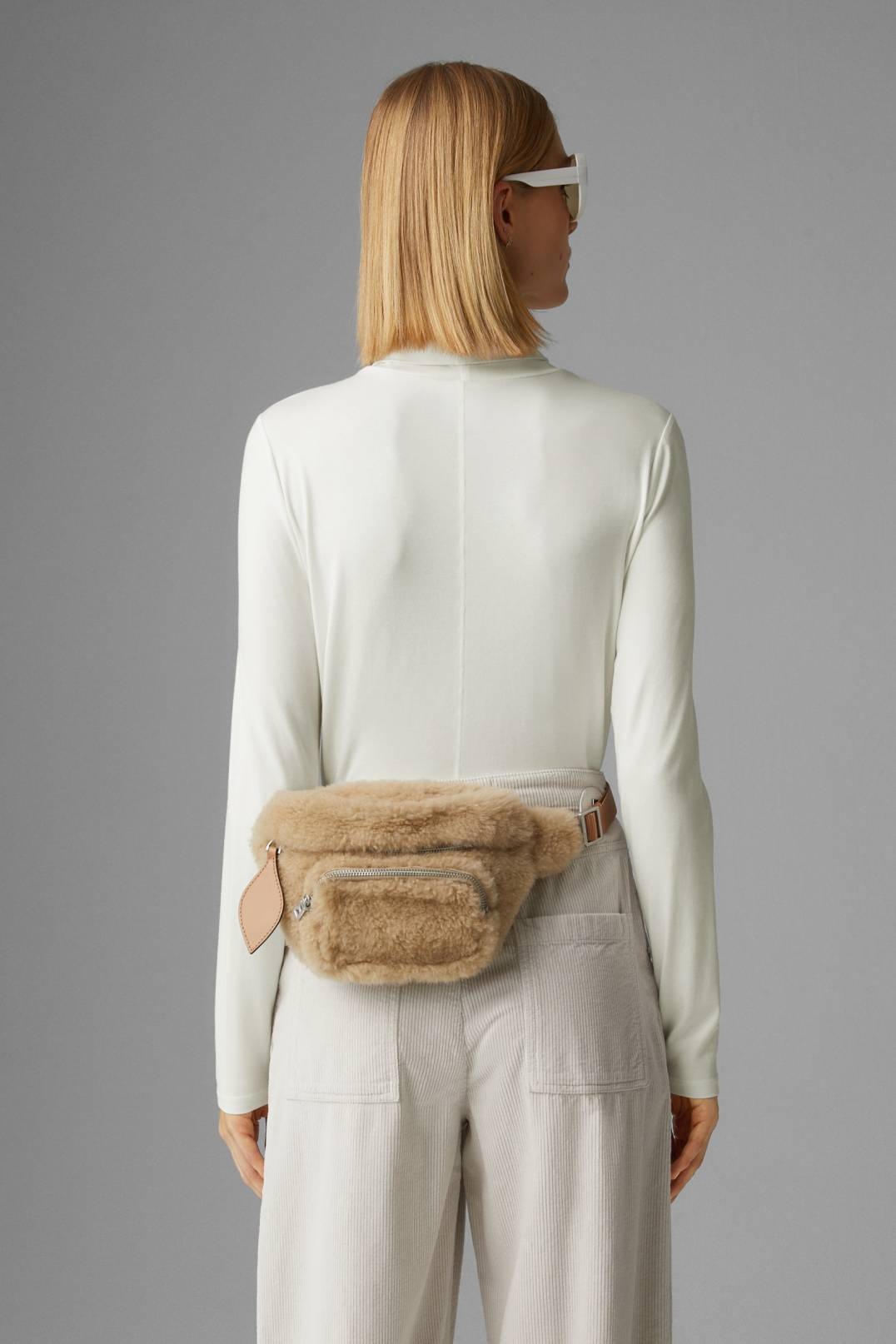 KATINKA TURTLENECK TOP IN OFF-WHITE - 3