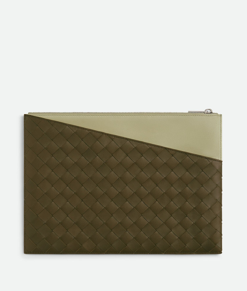 Intrecciato Oblique Zipped Pouch 3
