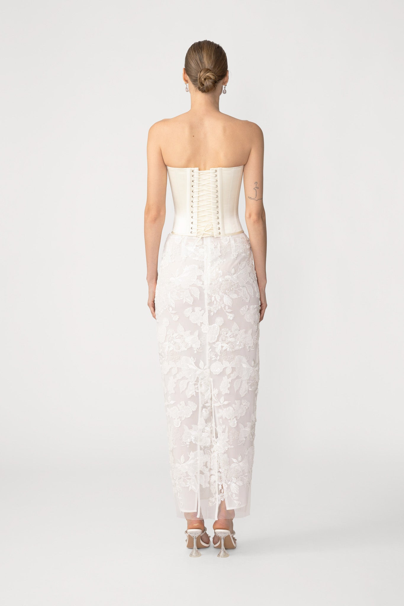 ARIELLE EMBROIDERED SKIRT - 3