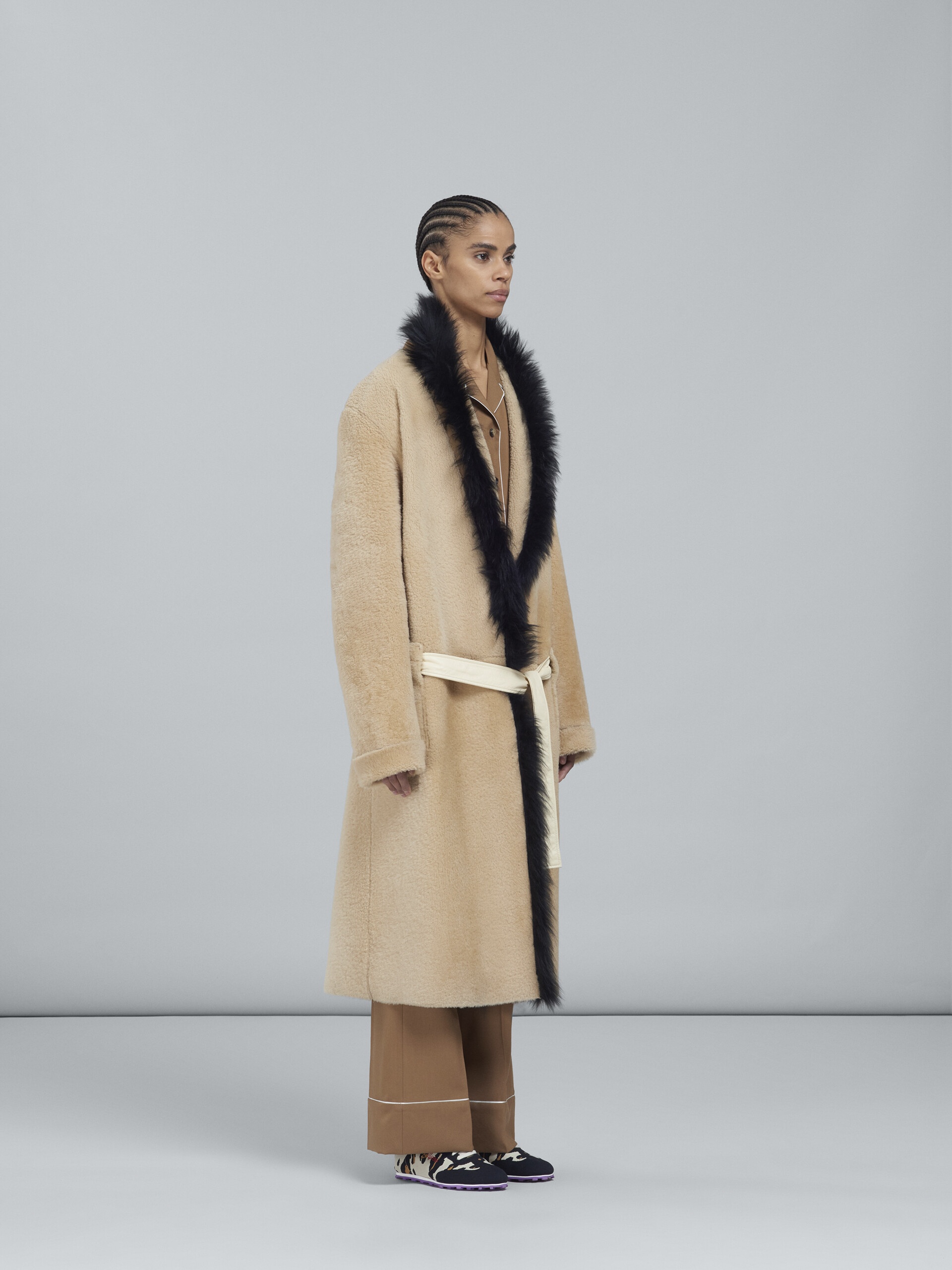LIGHT MERINO VELOUR COAT - 6