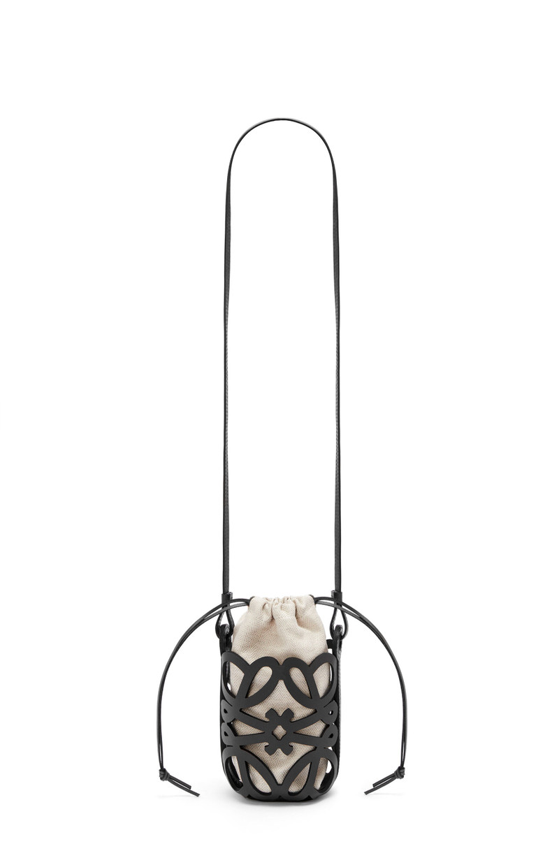 Anagram cut-out pocket in classic calfskin and canvas 3