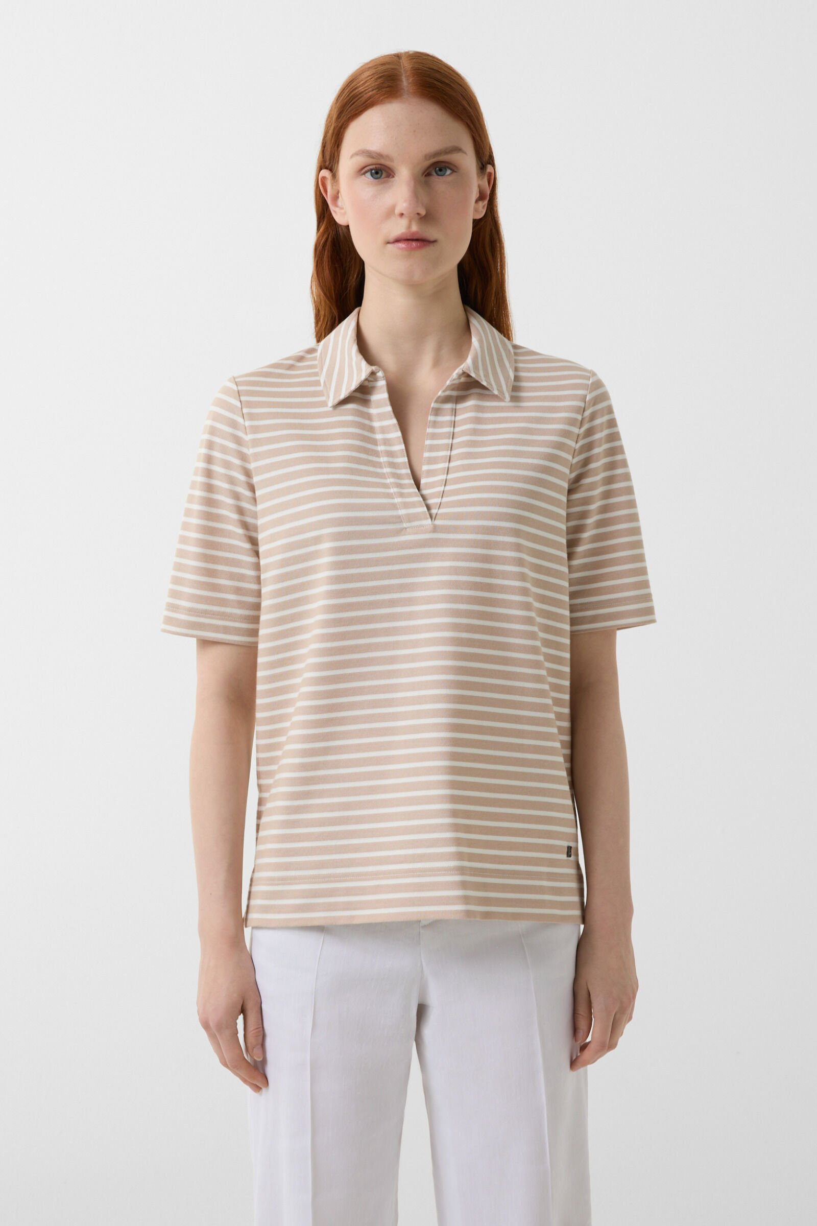 Peony polo shirt in Sand/Off-White - 2