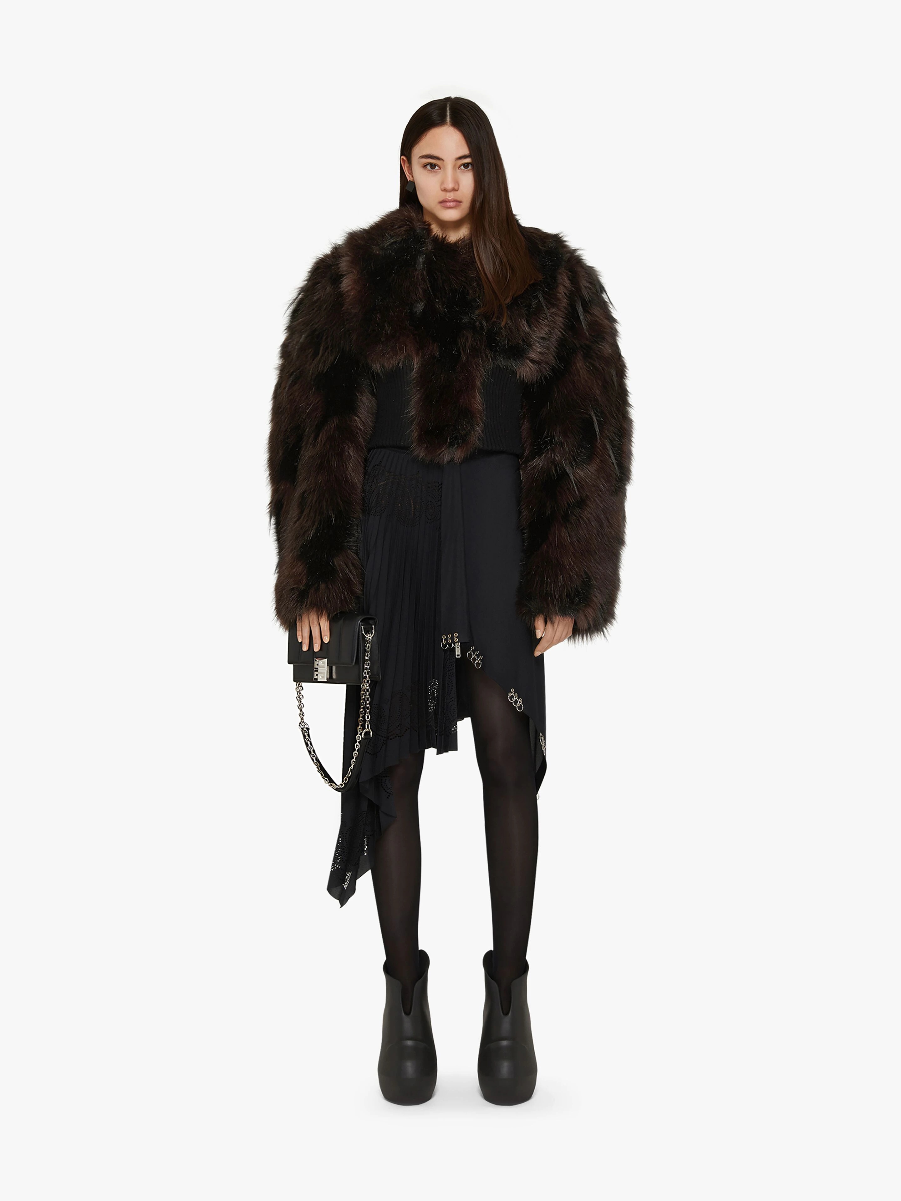 SHORT VEST IN FAUX FUR - 2