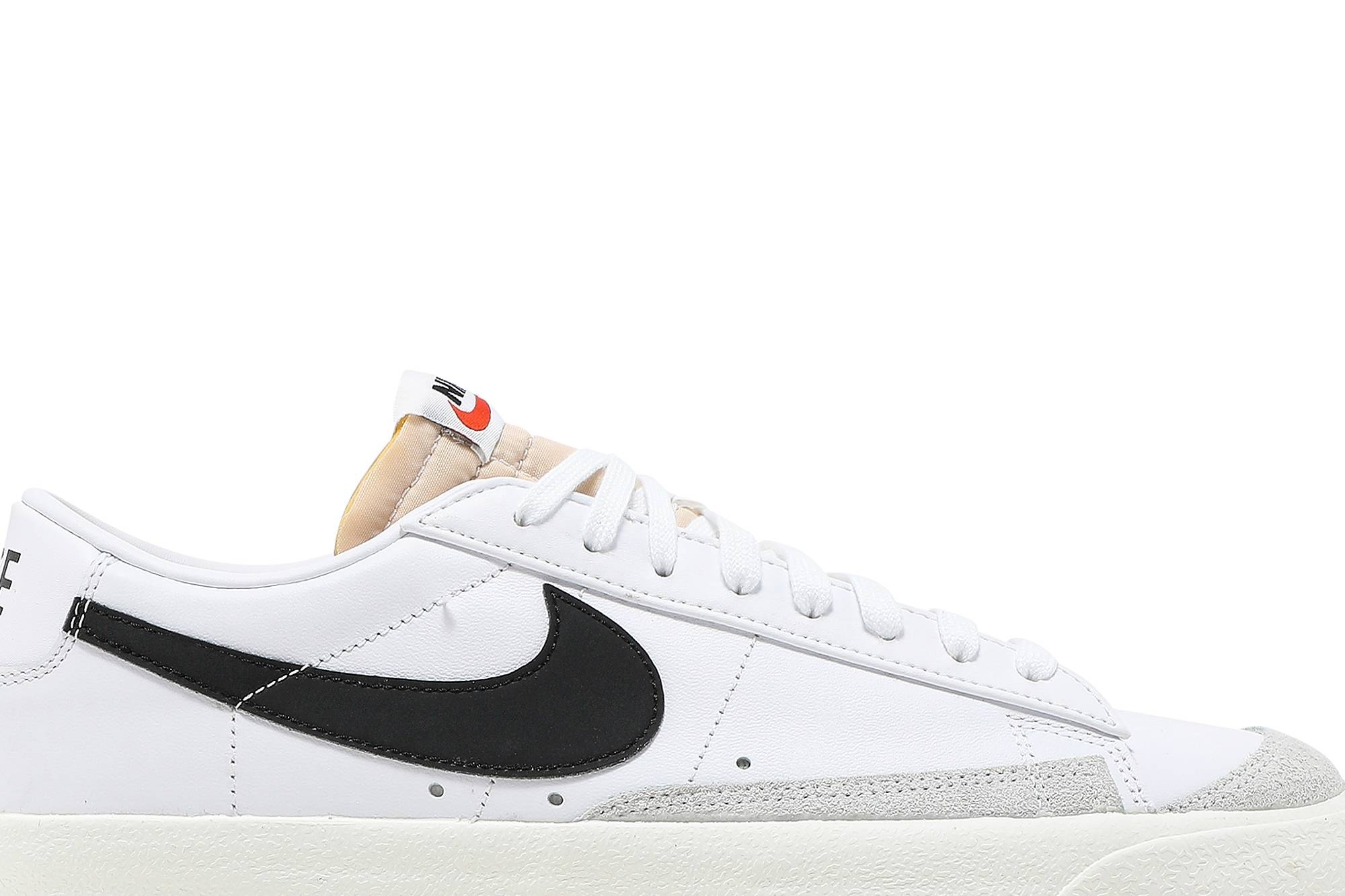 Blazer Low '77 Vintage 'White Black' - 2