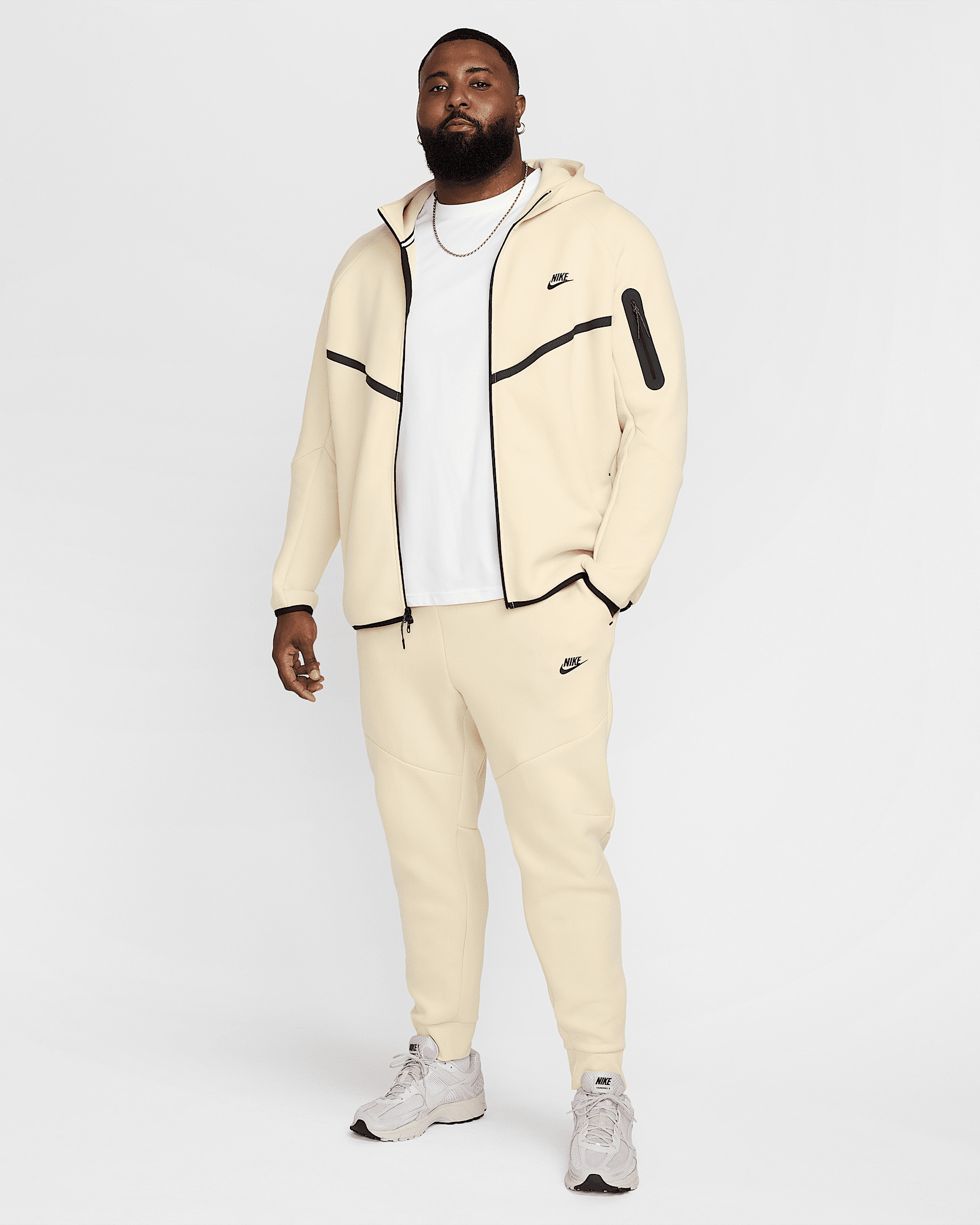 Nike Tech Men's Fleece Joggers - 18