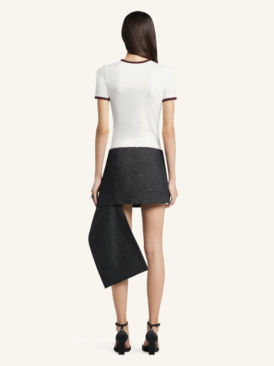 Signature Contrast T-Shirt - 3