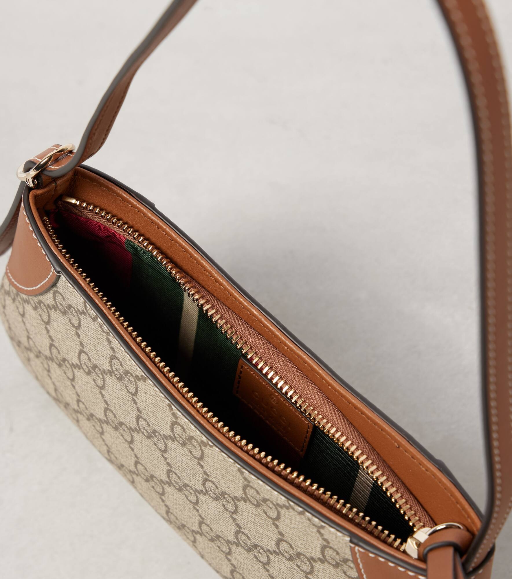 GG Canvas Super Mini shoulder bag - 3