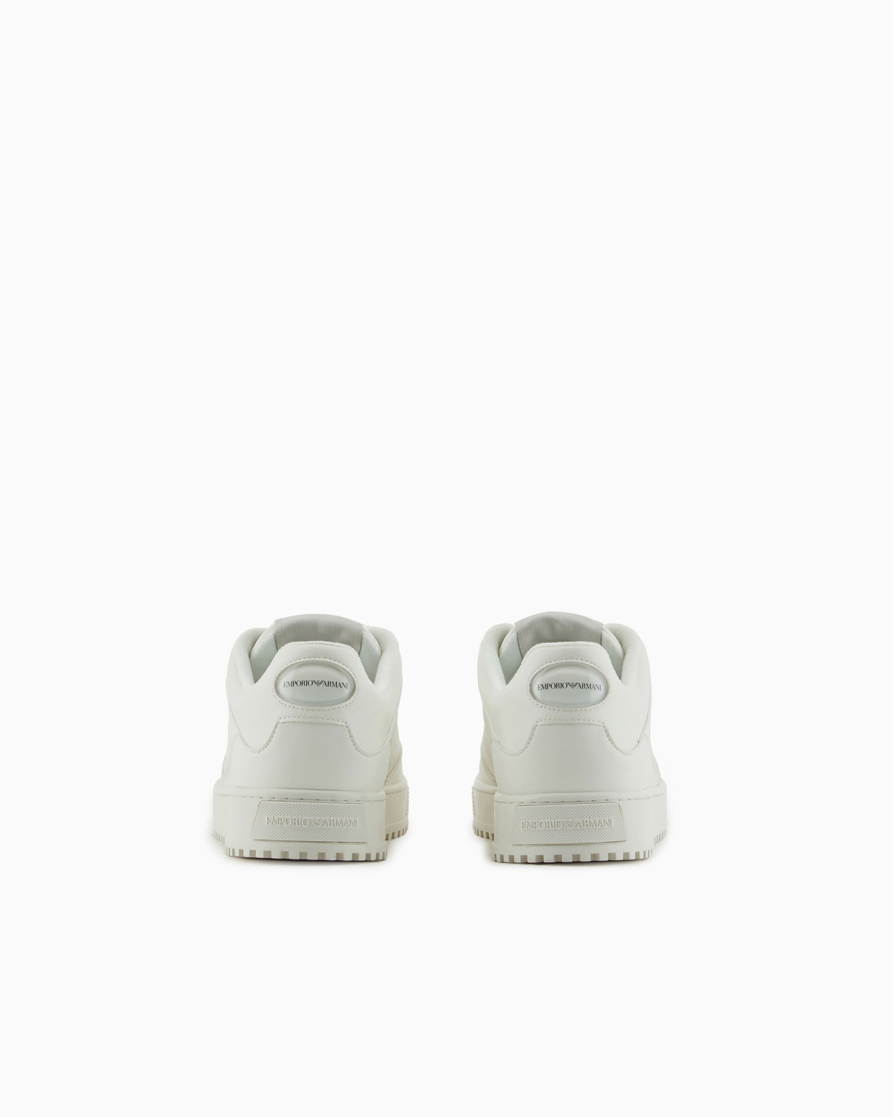 Sneakers with oversized embossed eagle - 4