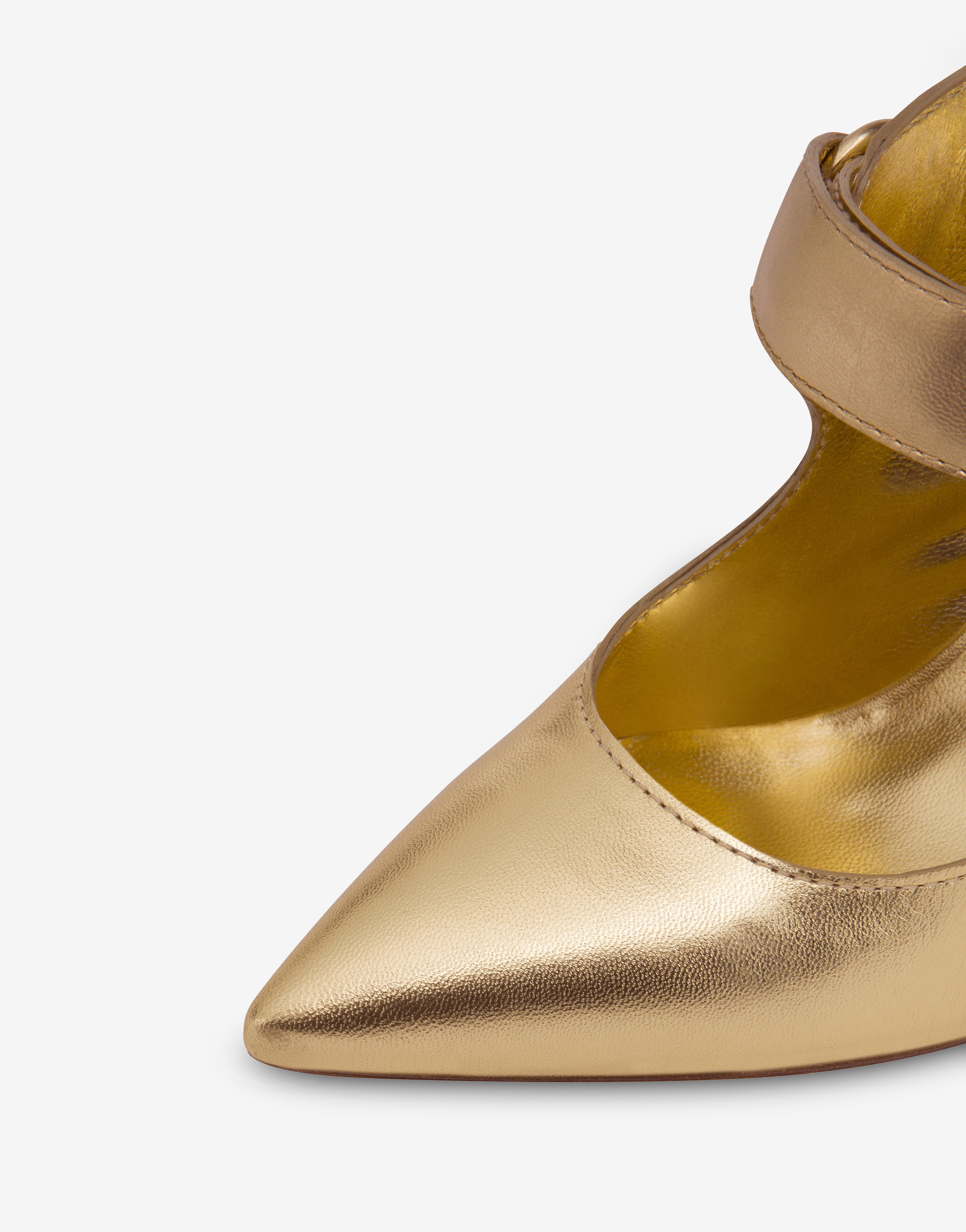 LAMINATED PUMPS WITH METAL LOGO - 4