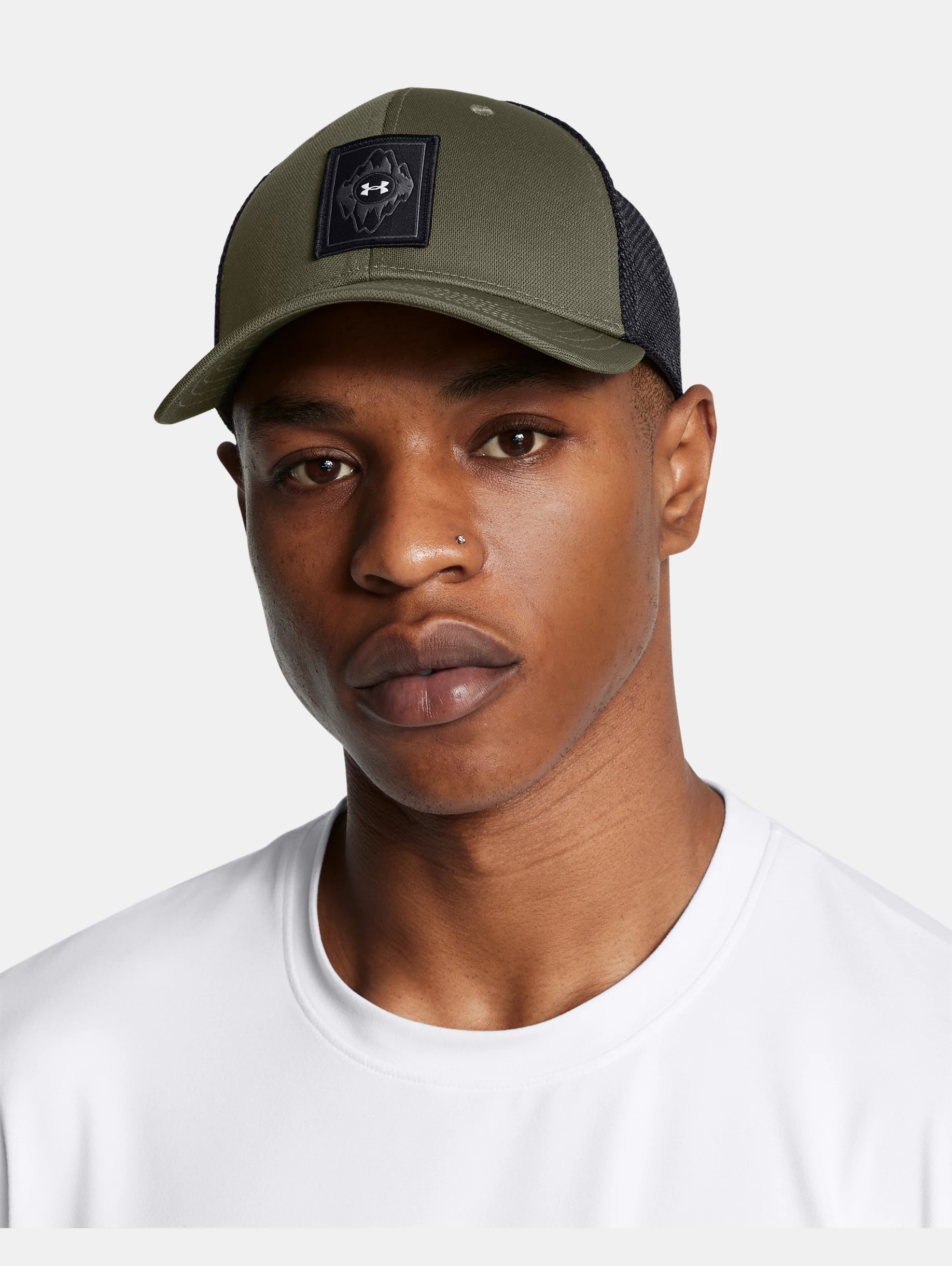 Men's UA Blitzing Trucker Hat - 3