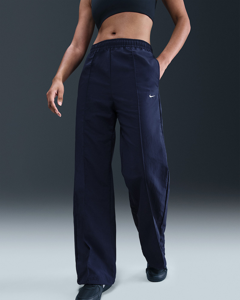 Nike Nike Sportswear Everything Wovens Women's Mid-Rise Open-Hem Pants outlook