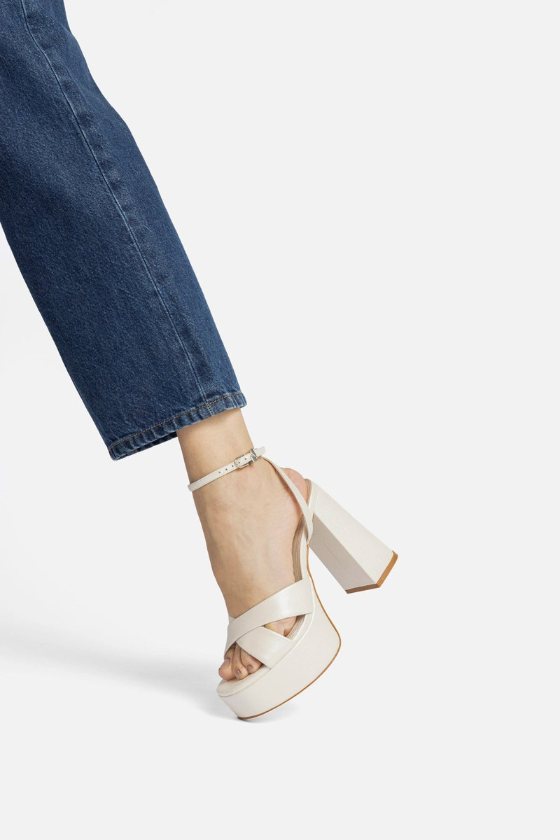 Larroudé Dolly X Platform Sandal In Pearl Leather outlook