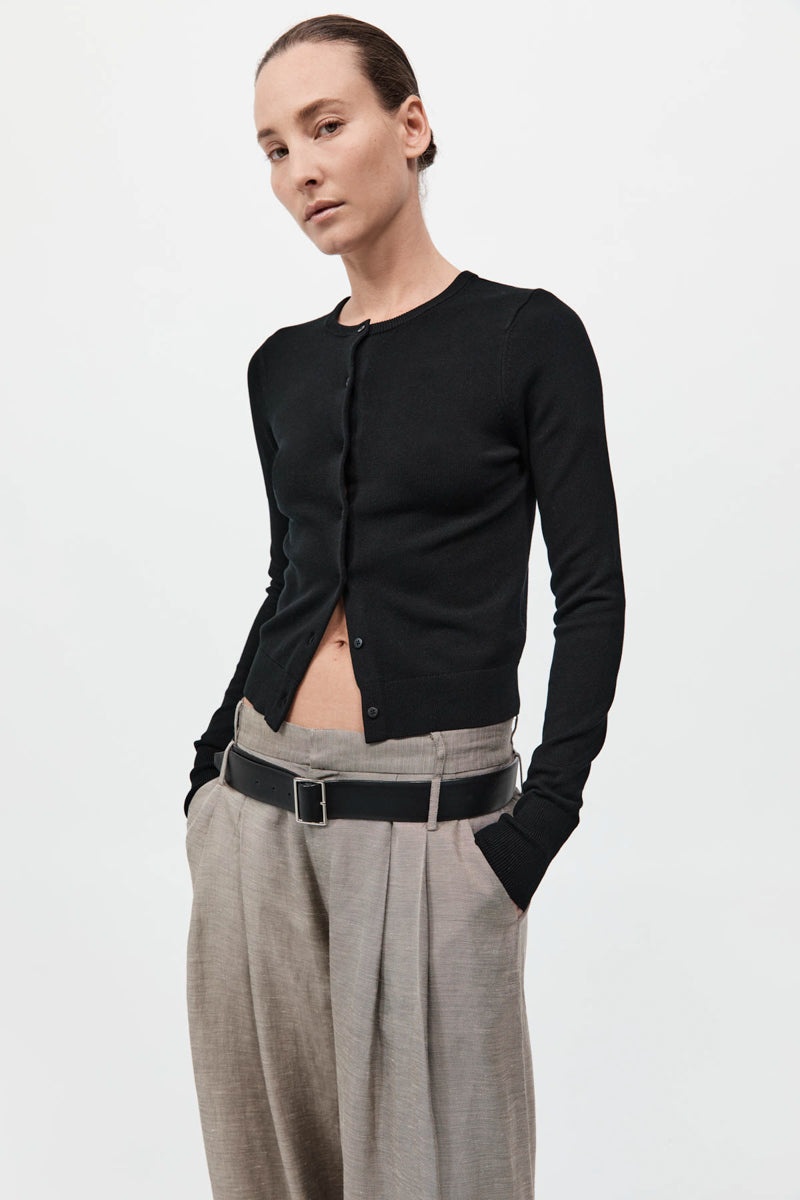 Classic Cardigan - Black - 3