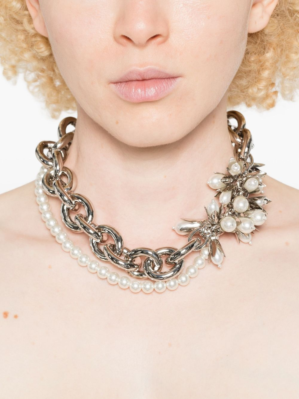 pearl-embellished chain necklace - 2