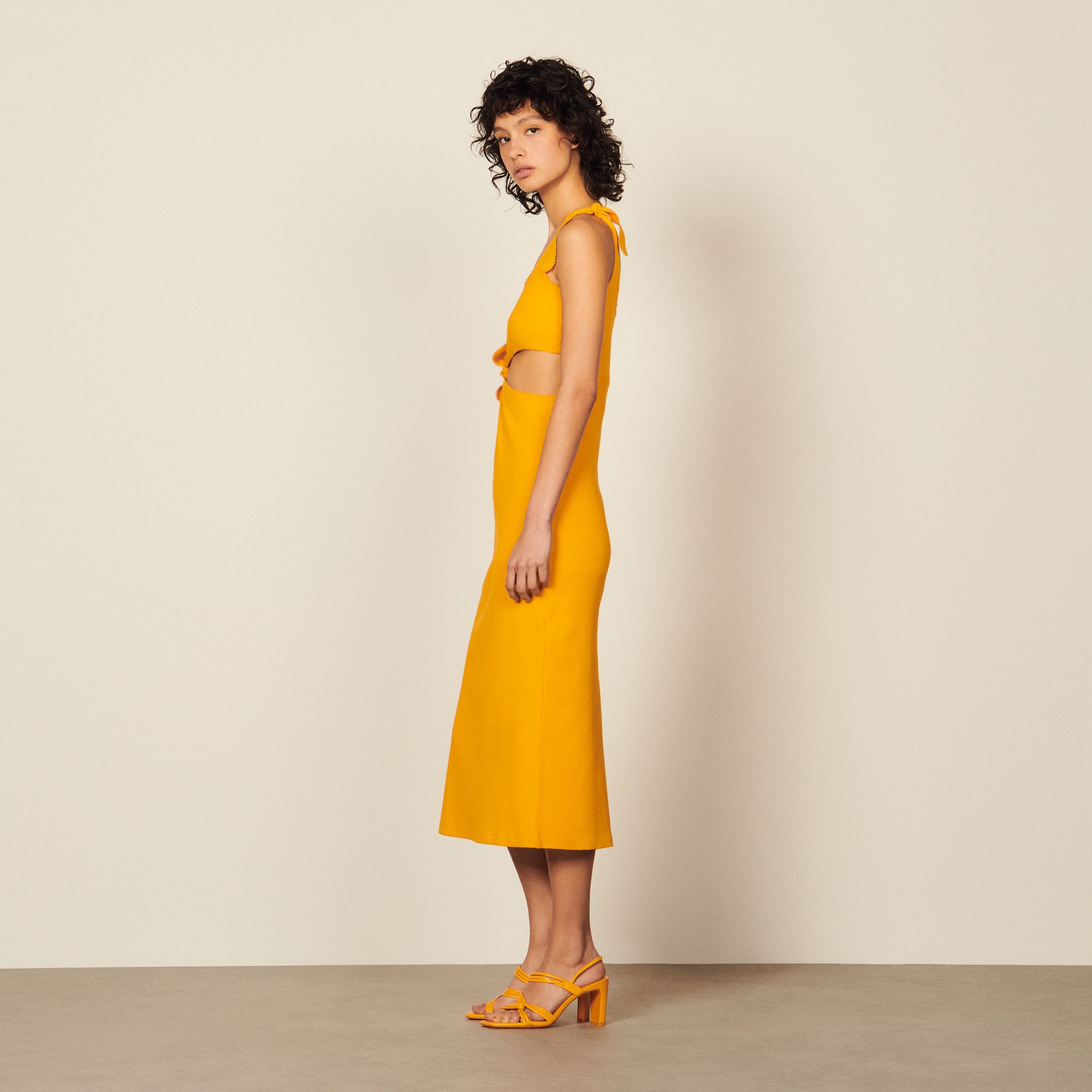 Midi dress with openwork on the sides - 4