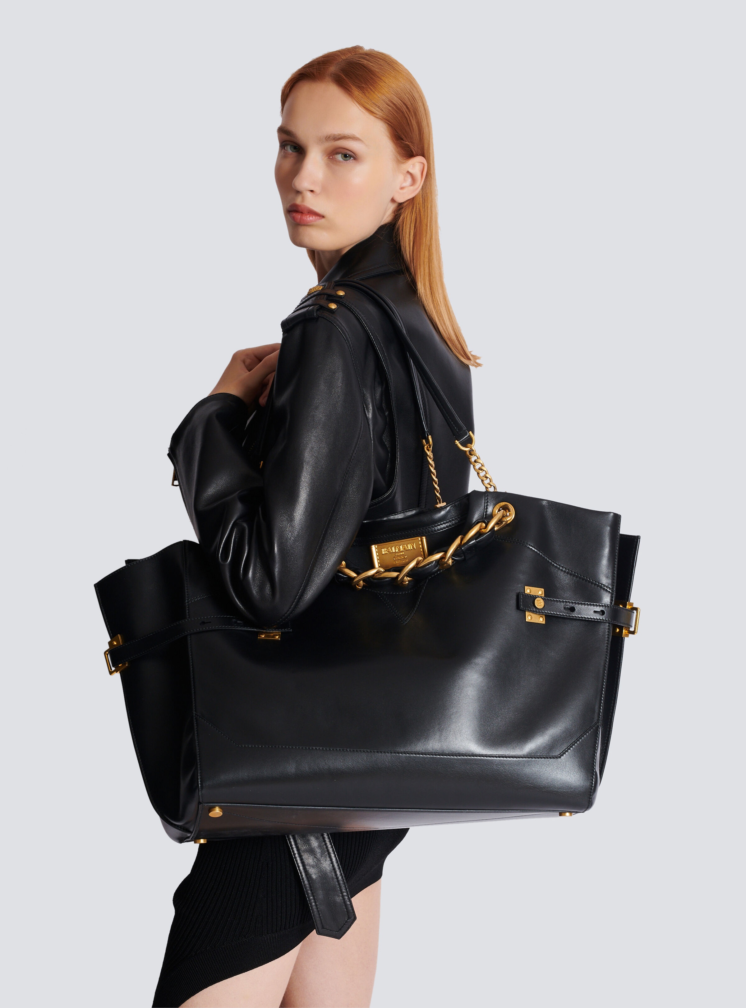 Crewneck calfskin tote bag - 8