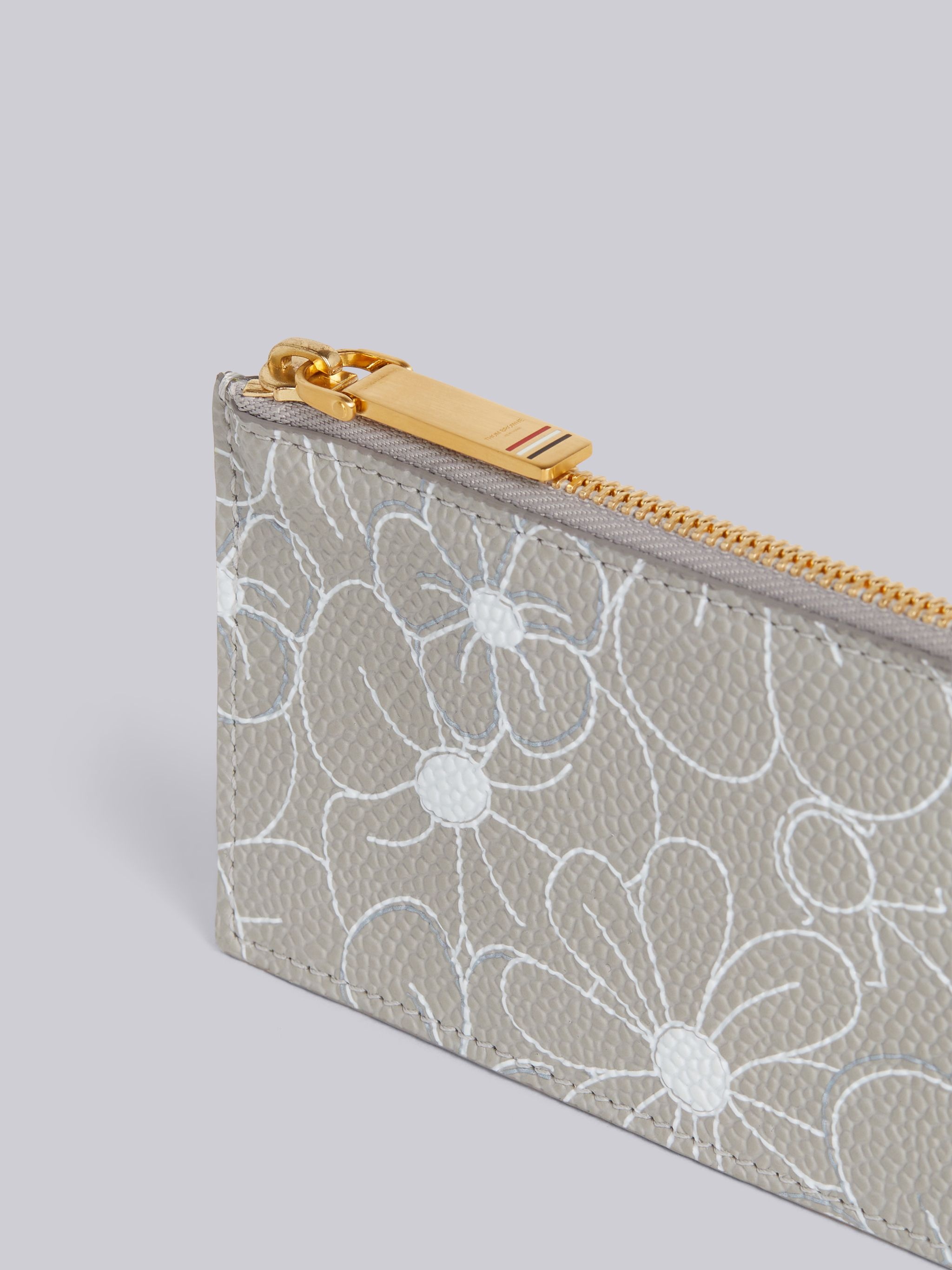 Light Grey 3d Floral Print Pebble Grain Leather Zip Card Holder - 2
