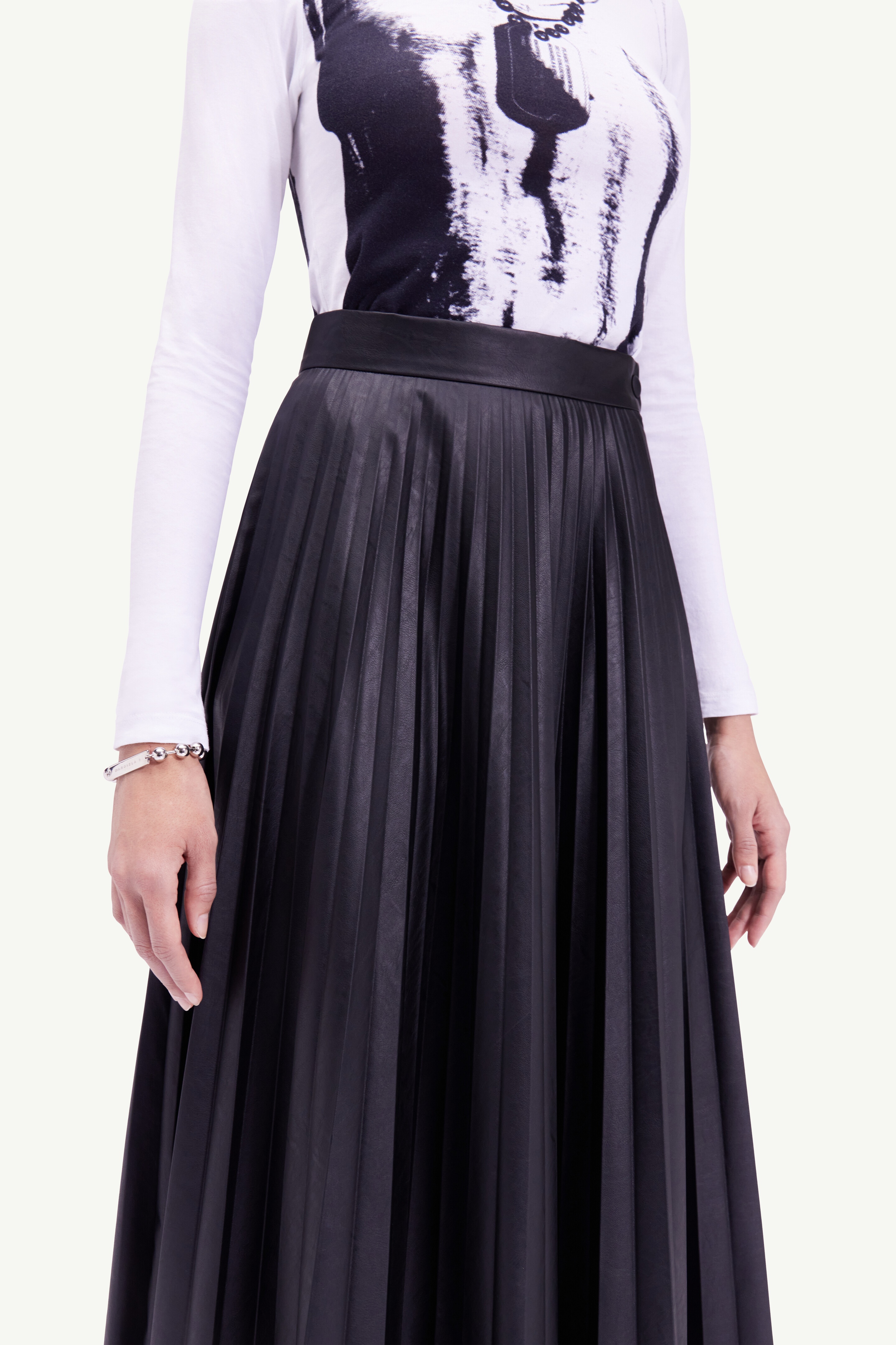 Pleated midi skirt - 5