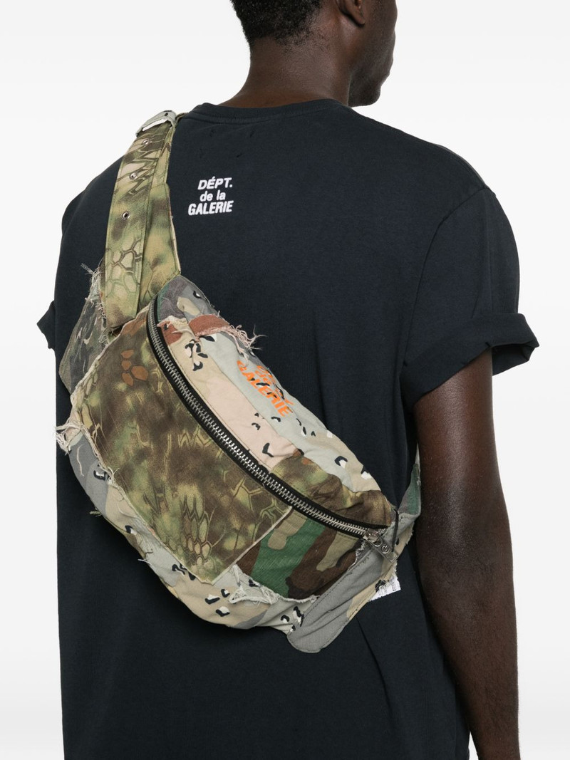 GALLERY DEPT. Retouche patchwork zip messenger bag outlook