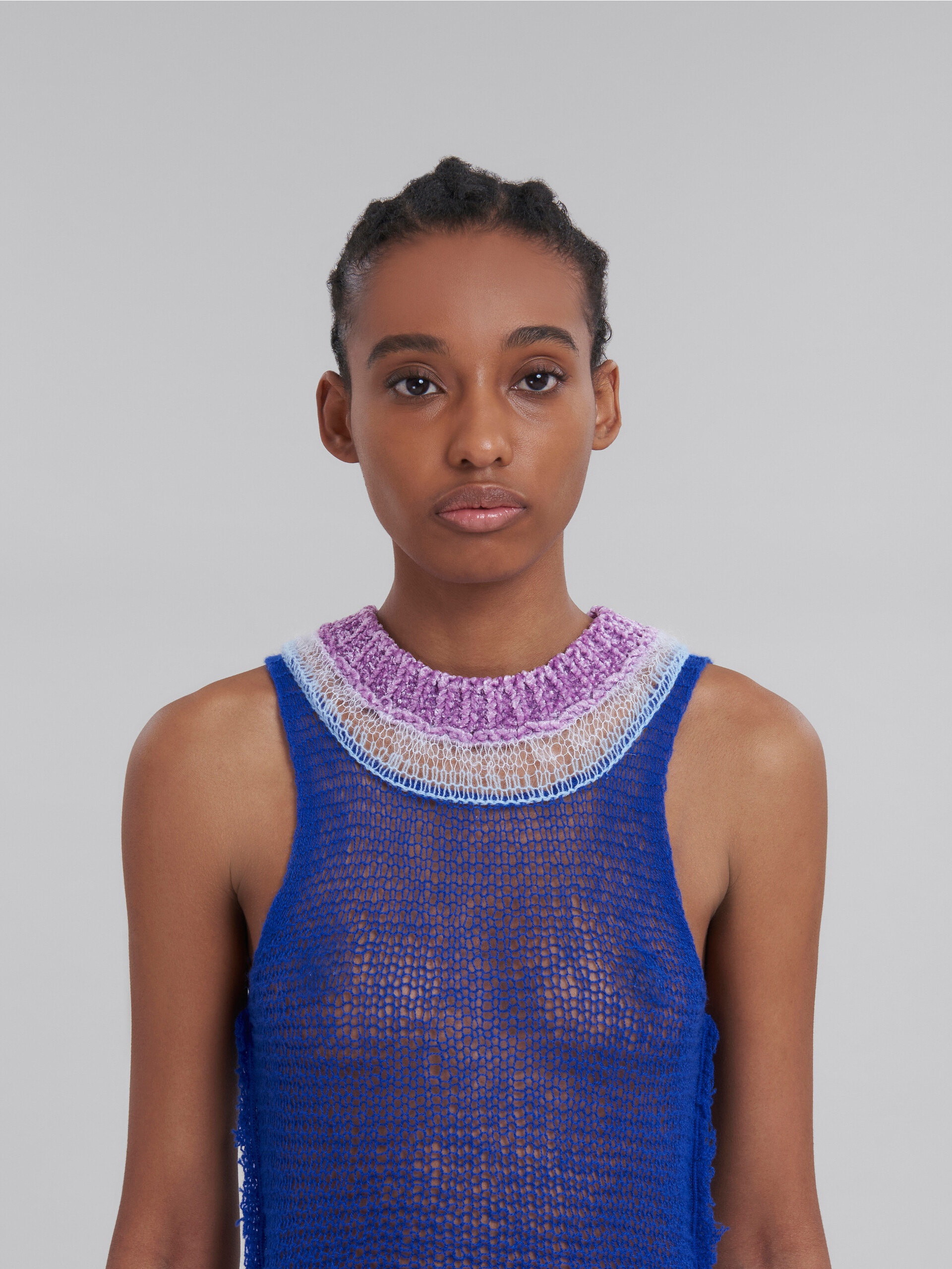 BLUE MESH WOOL AND CASHMERE TANK TOP WITH CUTOUT - 4