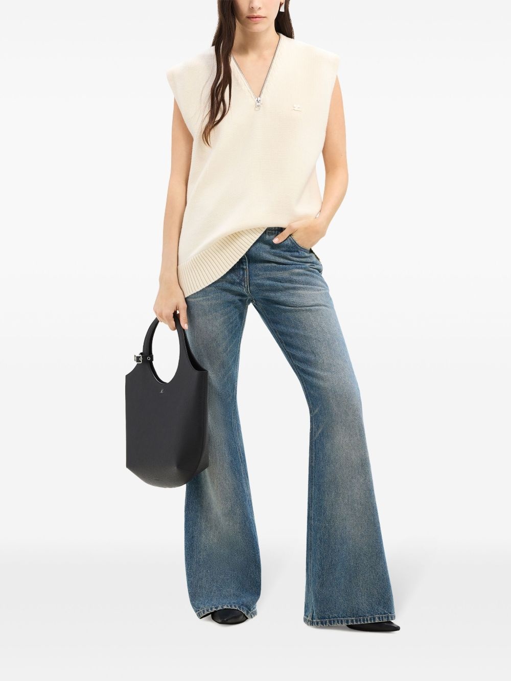 V-neck sleeveless sweater - 3