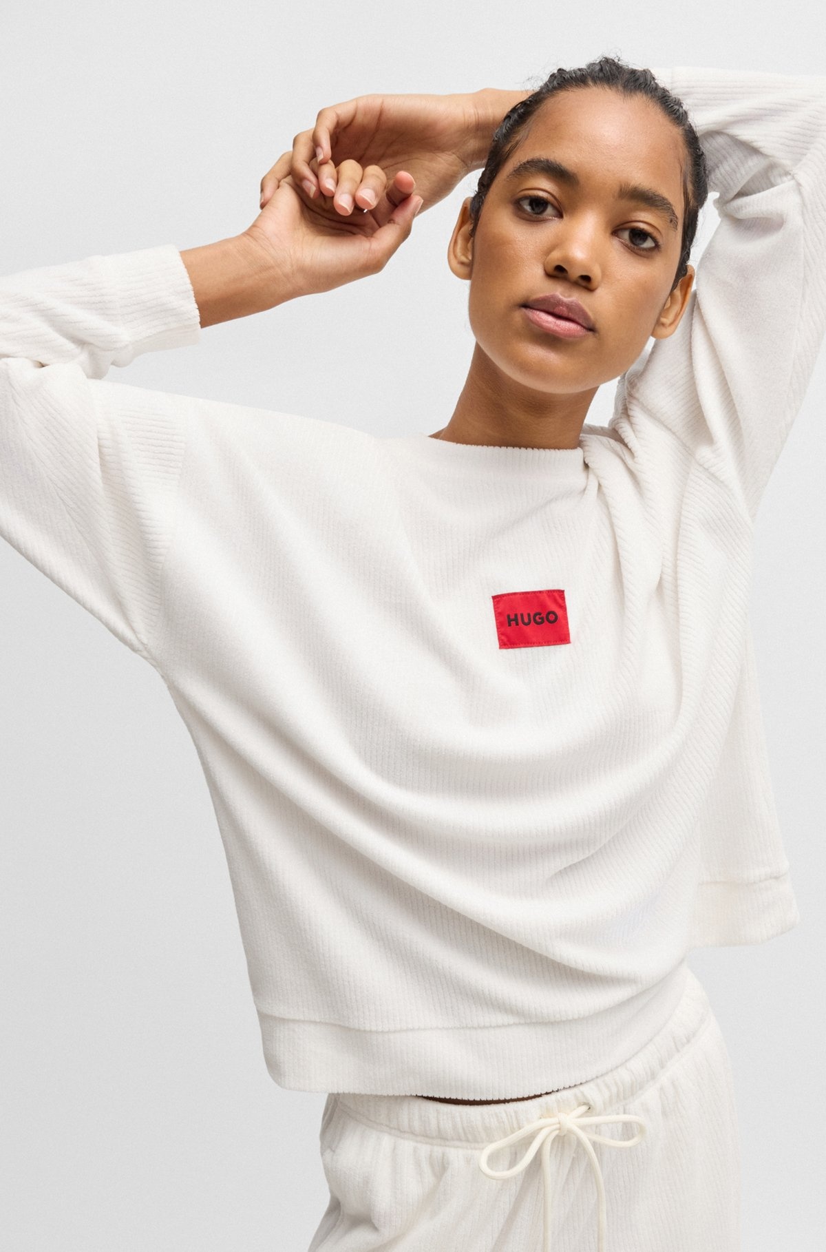 SWEATSHIRT WITH RED LOGO LABEL - 4
