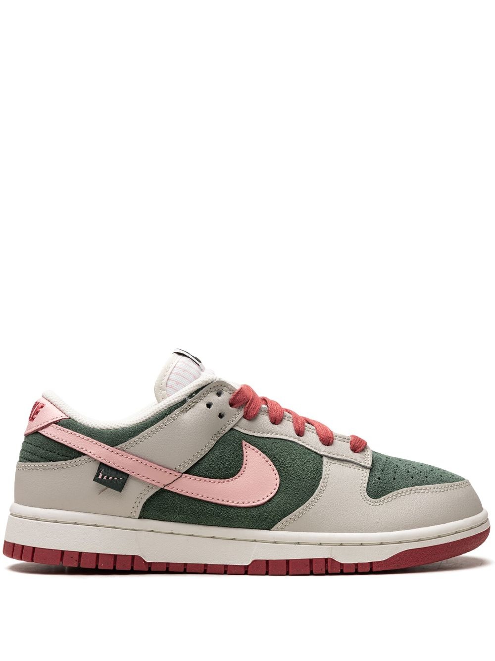 Dunk Low SE "All Petals United" sneakers - 1