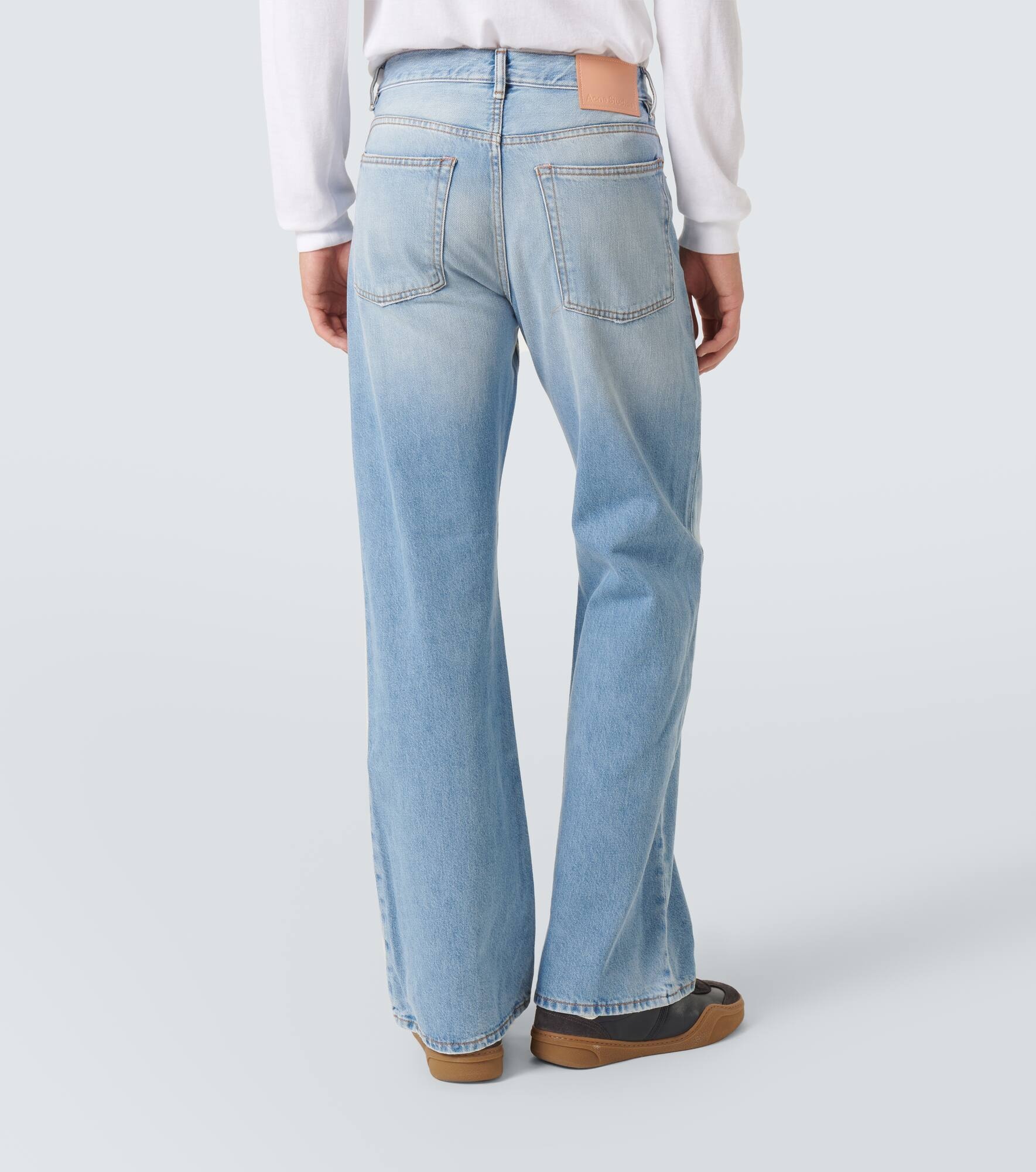 Mid-rise wide-leg jeans - 4