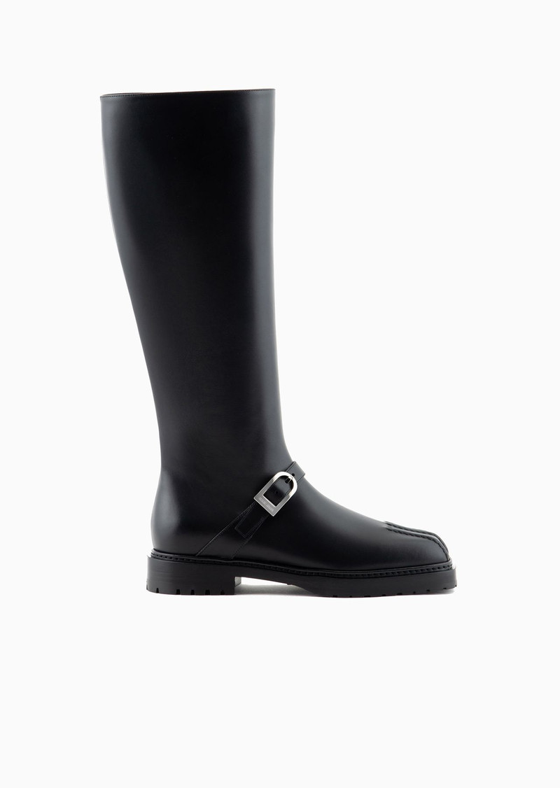 Leather boots with a strap 1