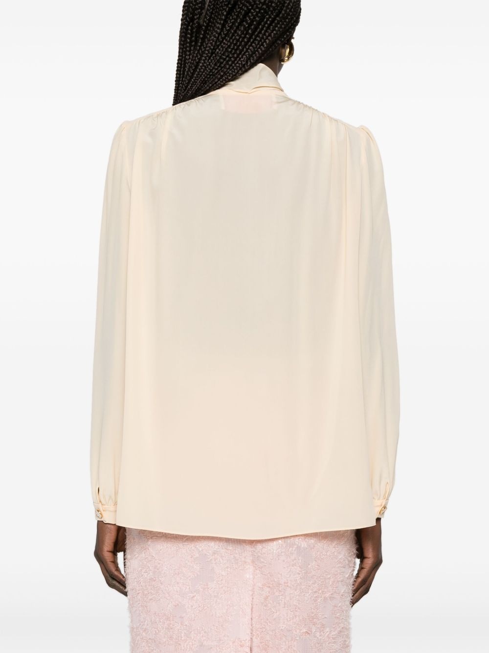 attached-scarf shirt - 4