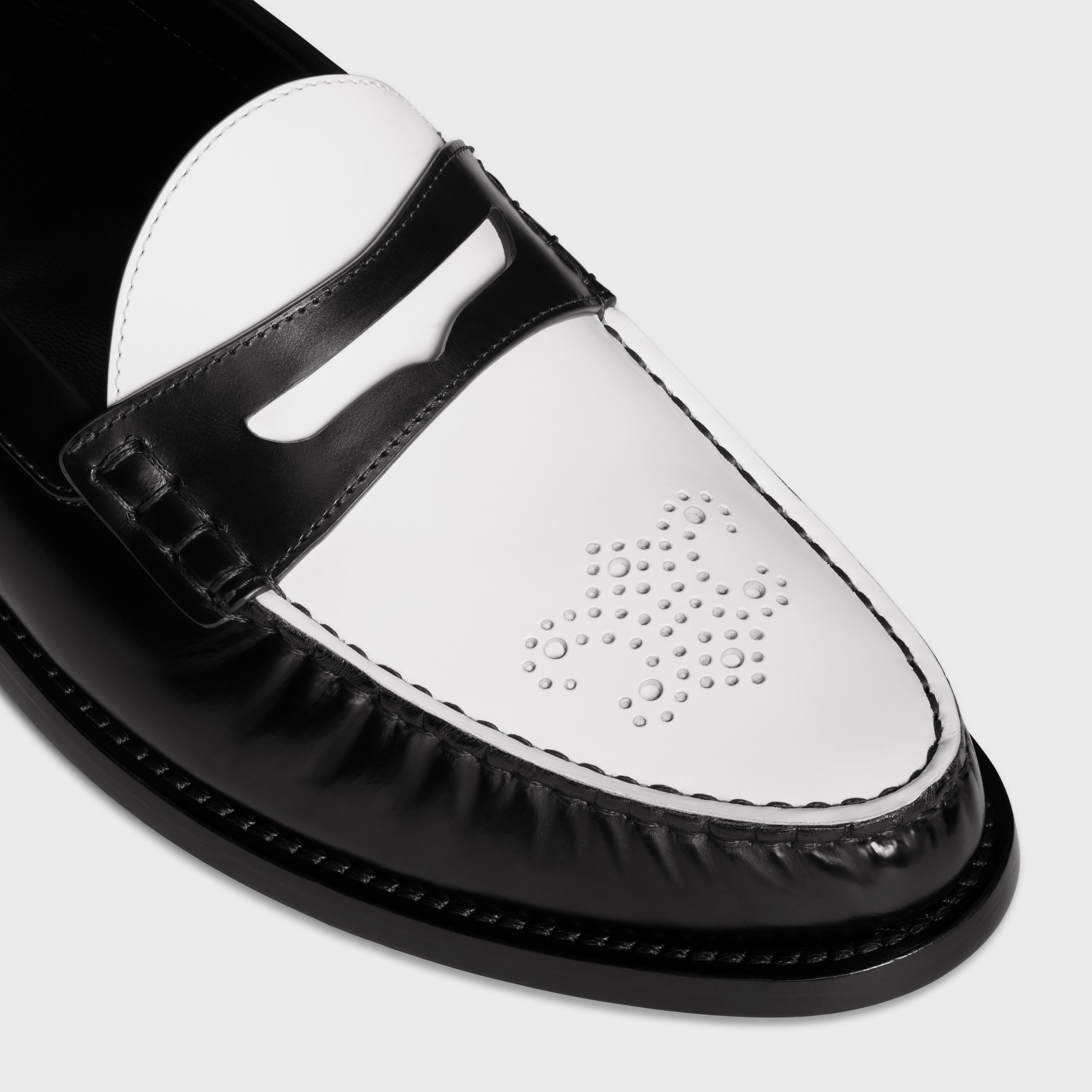 CELINE VIVIENNE LOAFER in POLISHED BULL - 4