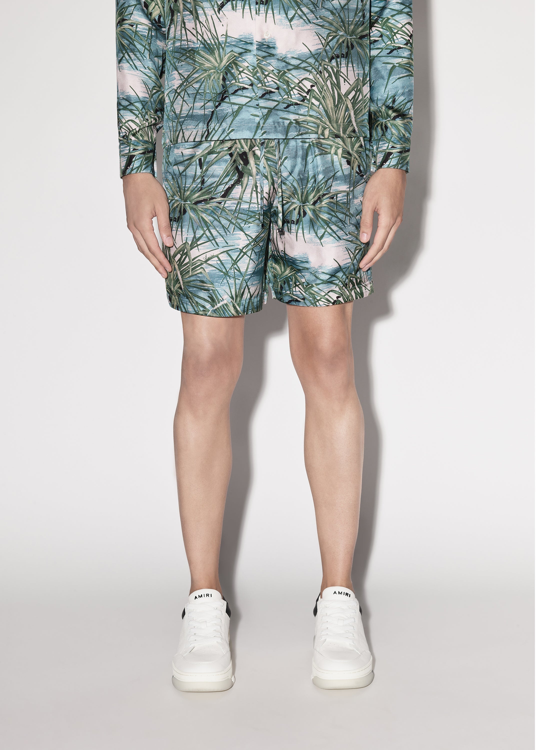 FLORAL ALOHA TREE SILK SHORT - 2