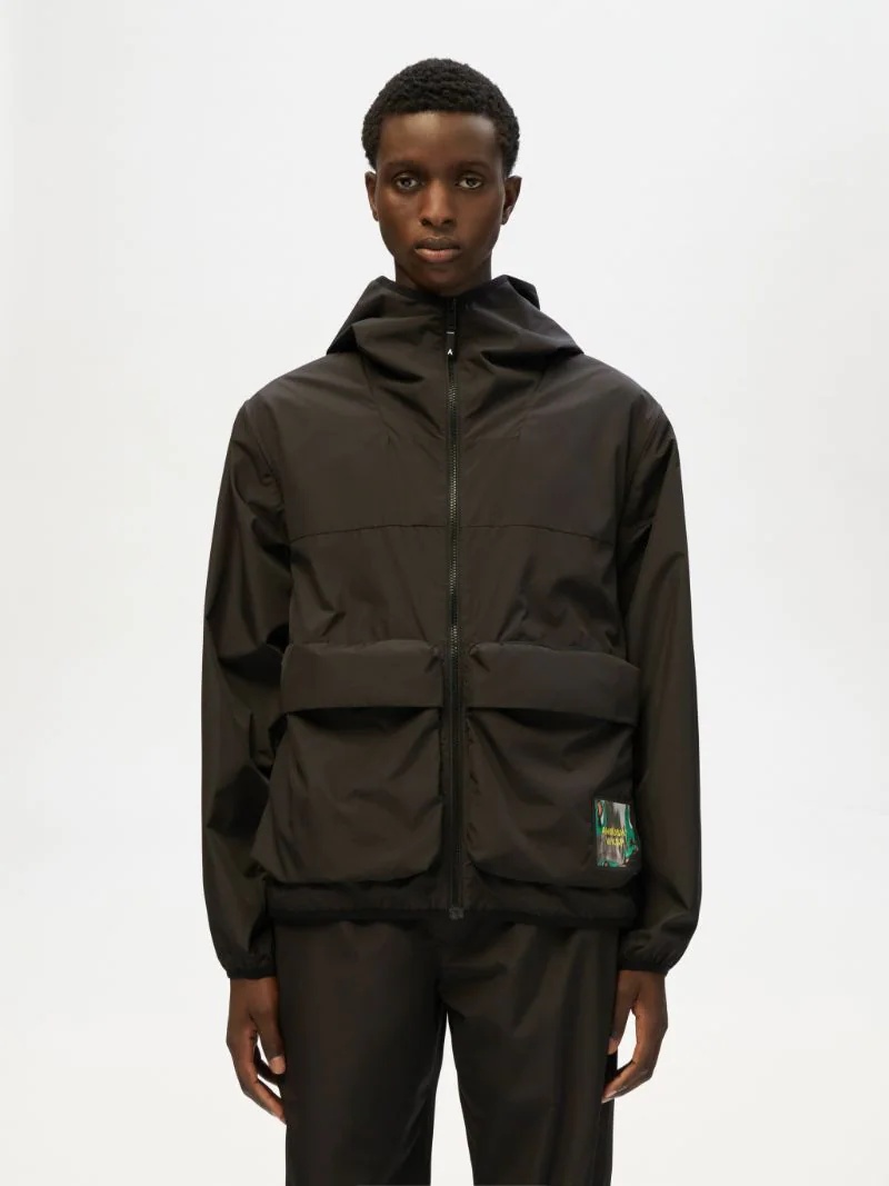 PACKABLE HOODIE - 3