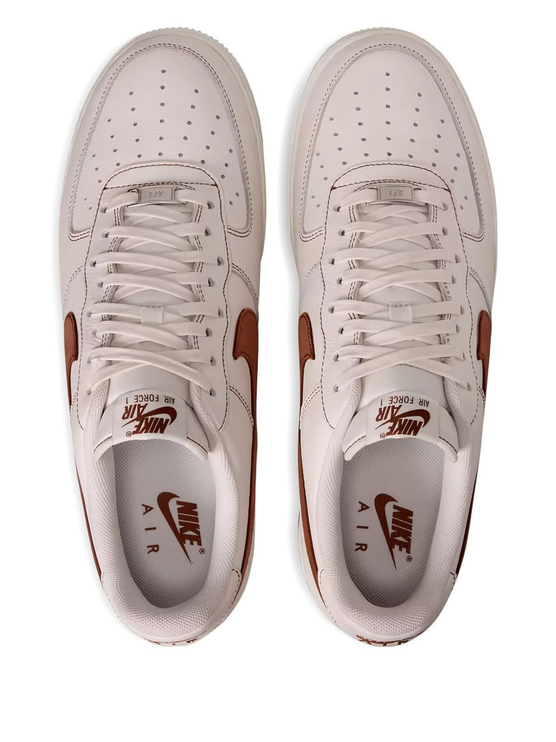 Nike Air Force 1 '07 LV8 sneakers outlook