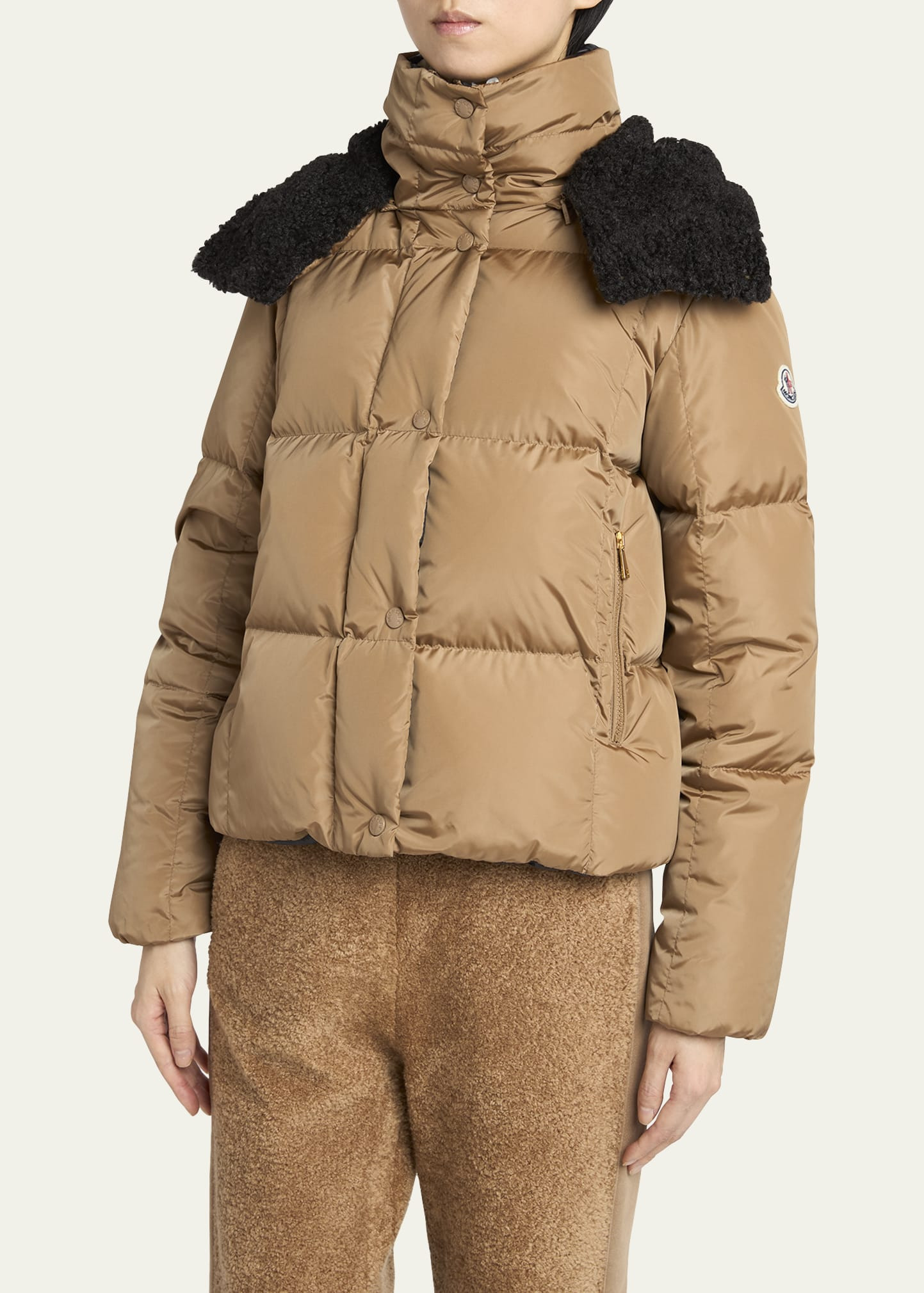 Castelnou Square-Quilted Short Down Jacket with Detachable Hood - 4