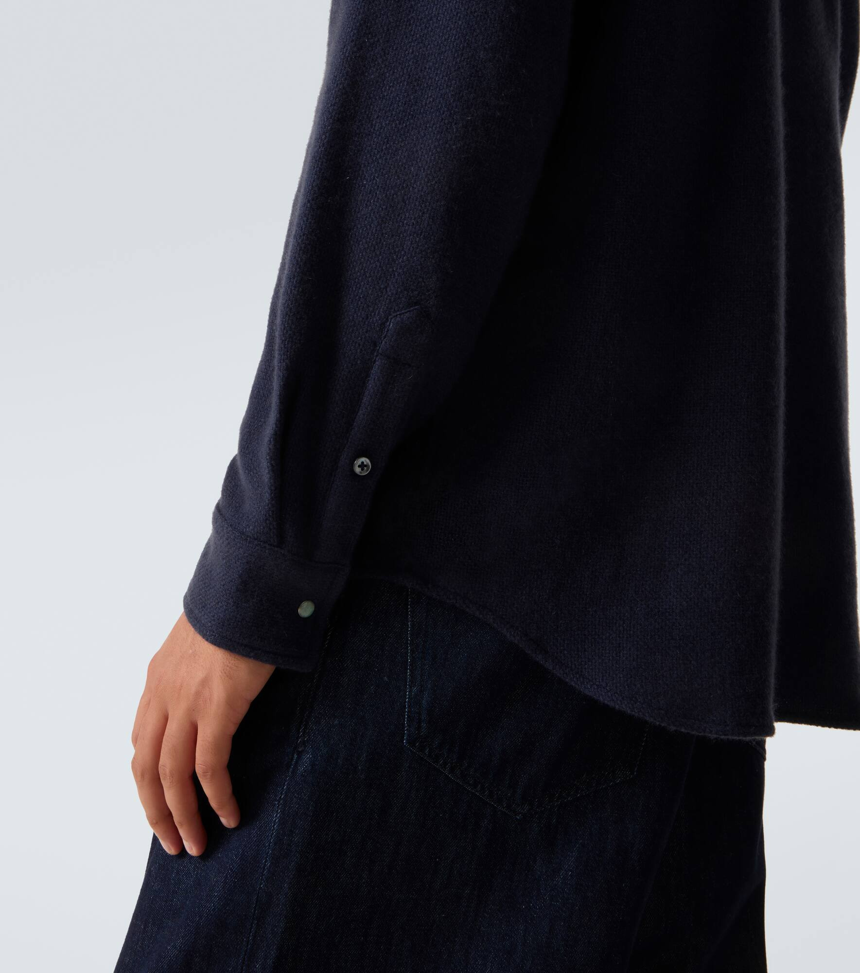 Cashmere shirt with emerald - 6
