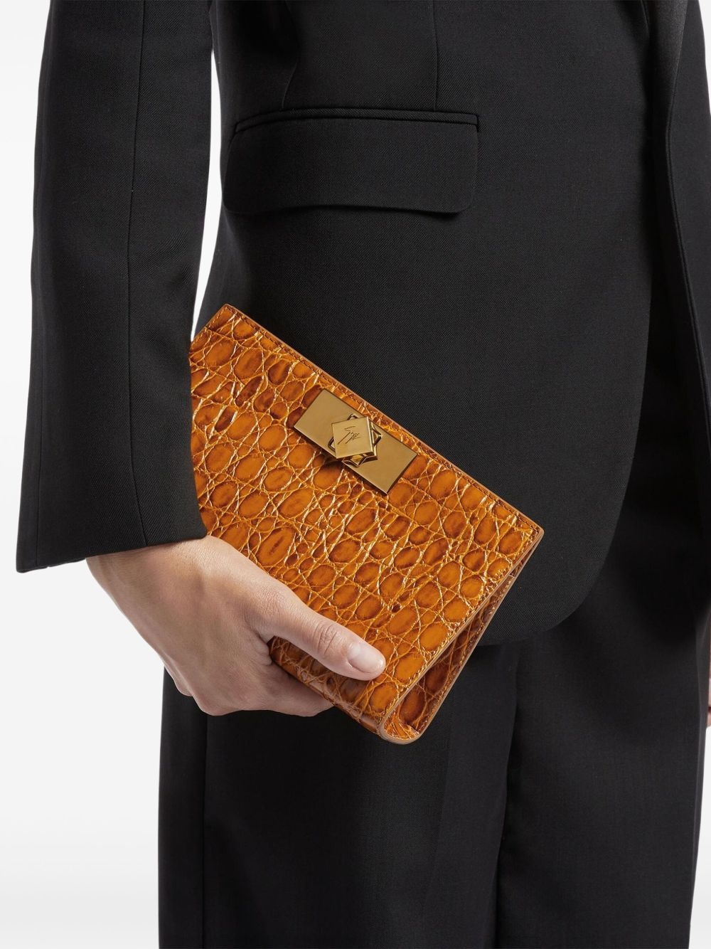 Annhita crocodile-effect clutch bag - 2