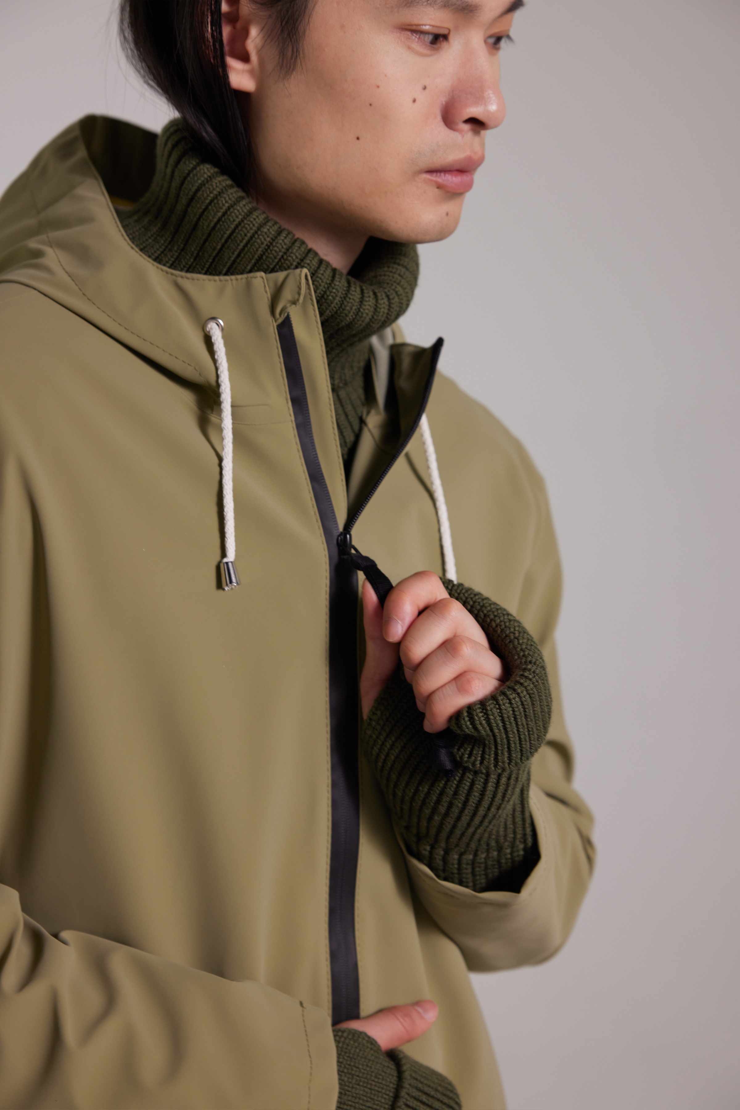 Stockholm Lightweight Zip Matte Raincoat Aloe - 3