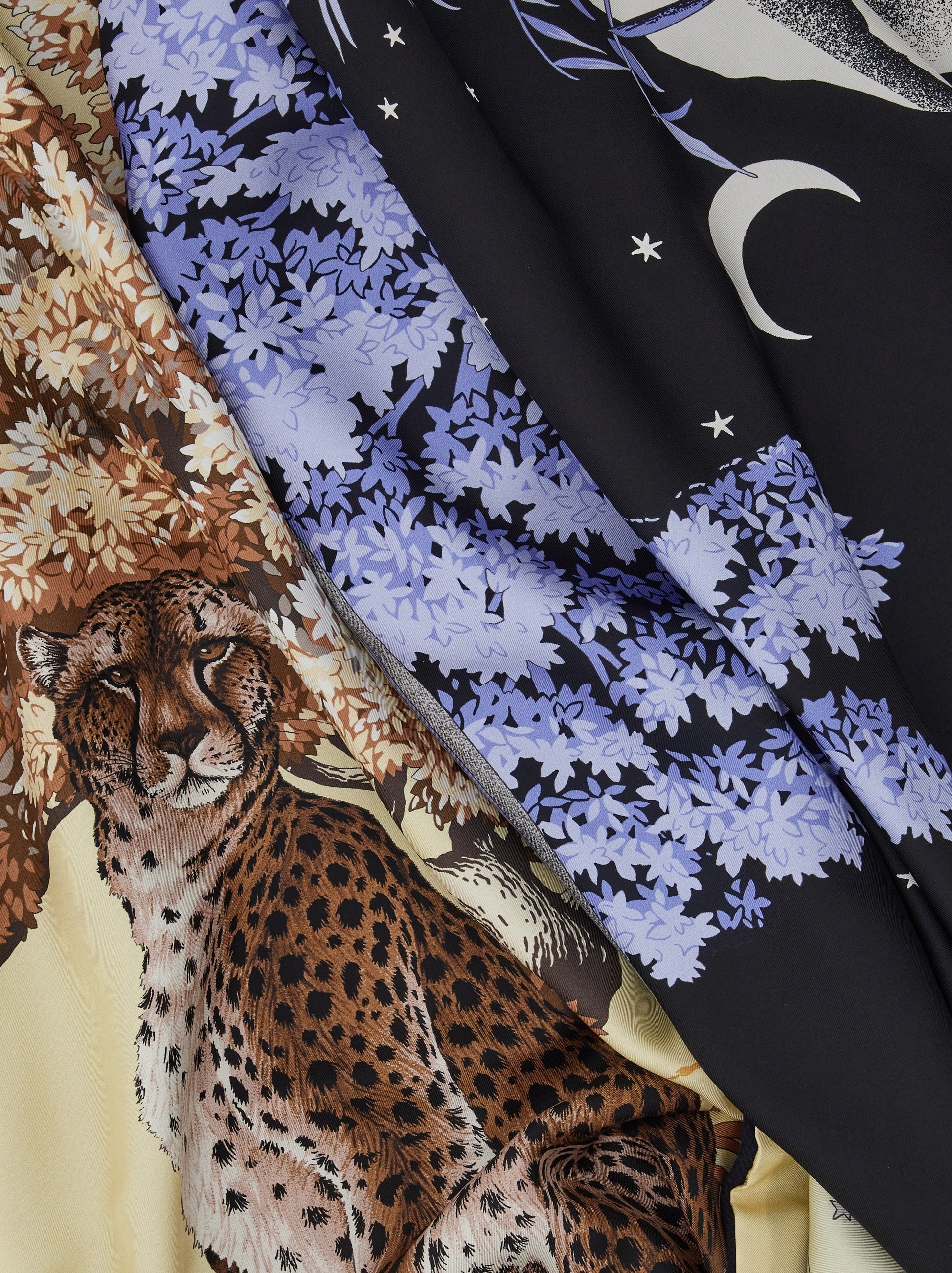 Day & Night print reversible cape - 2